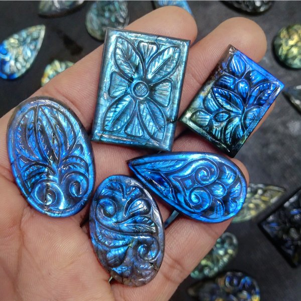Carved Loose Jewelry Making AAA Quality multi Flashy Carving Labradorite Cabochon Natural Mughal Art Hand hard Shape