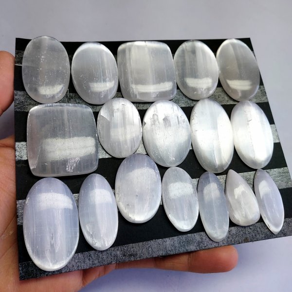 17pcs 865Cts Natural White Selenite Loose Cabochon Lot  Gemstone For Jewelry Wholesale Lot Size 40x38 30x16mm