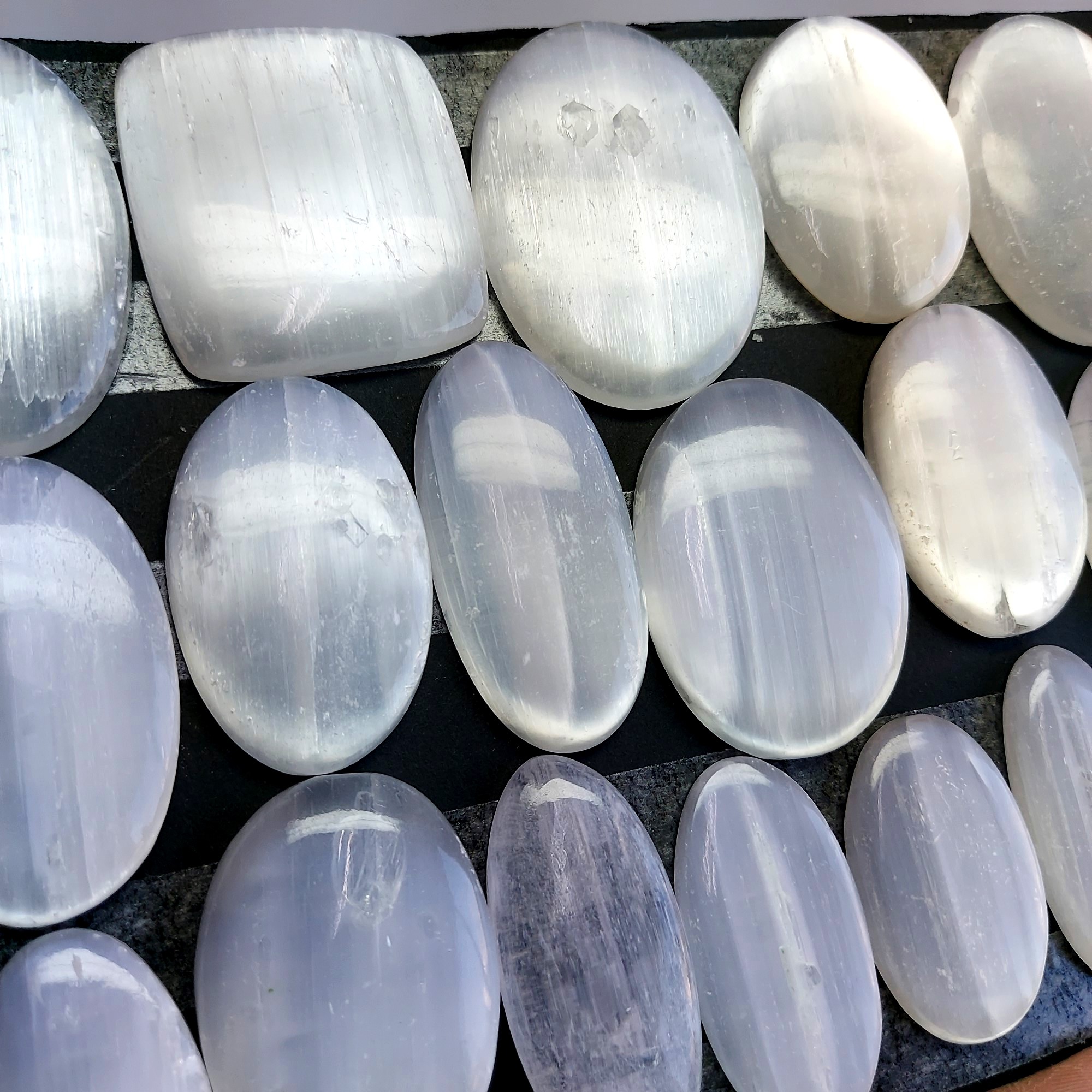 19pcs 925Cts Natural White Selenite Loose Cabochon Lot  Gemstone For Jewelry Wholesale Lot Size 48x30 30x18mm