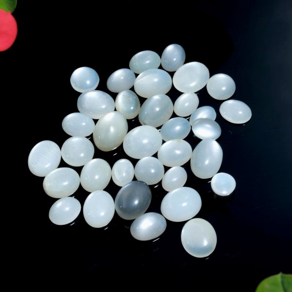 34 Pcs. 74Cts. Natural Grey Rainbow Moonstone polished Mix Cabochon Wholesale Loose Lot Size 12x9 7x7mm Gemstone for jewelry