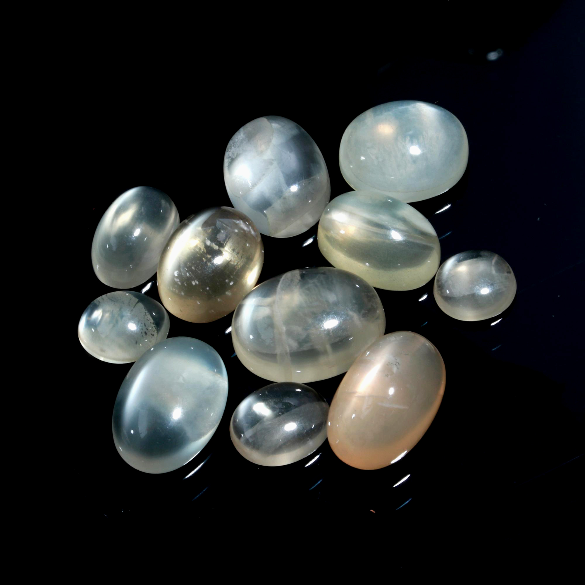 11 Pcs. 50Cts. Natural White Rainbow Moonstone polished Mix Cabochon Wholesale Loose Lot Size 15x9 9x7mm Gemstone for jewelry#1135