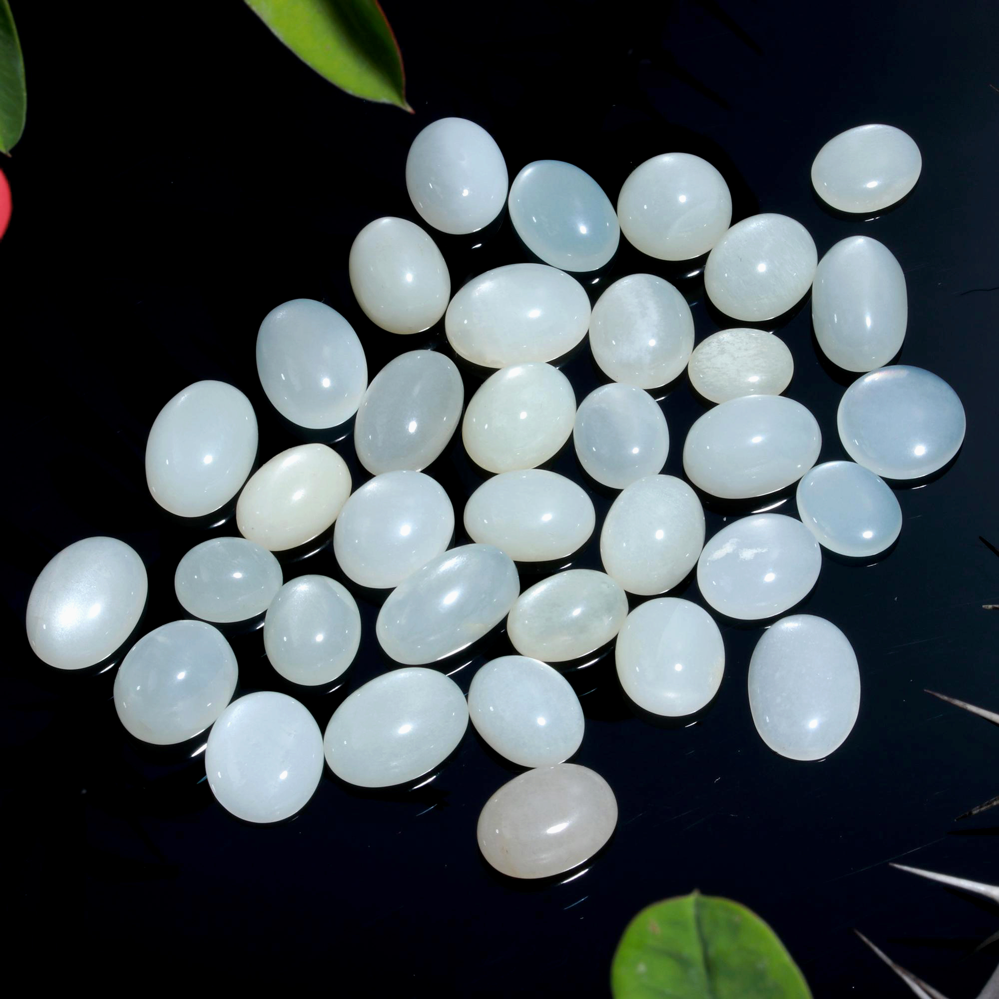 35 Pcs. 154Cts. Natural White Rainbow Moonstone polished Mix Cabochon Wholesale Loose Lot Size 15x9 10x7mm Gemstone for jewelry