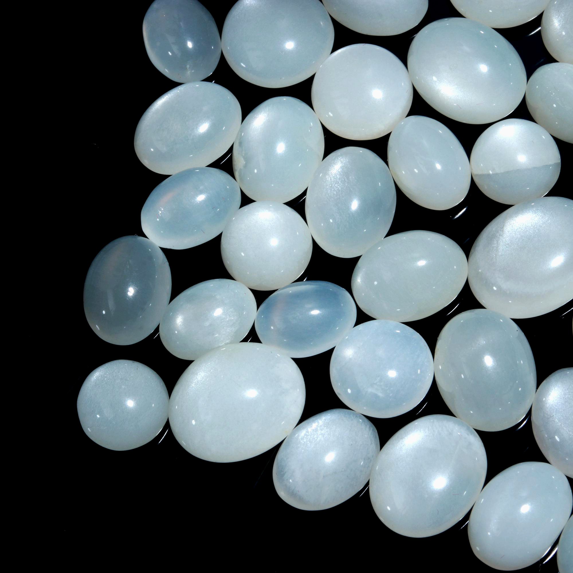 53 Pcs. 98Cts. Natural White Rainbow Moonstone polished Mix Cabochon Wholesale Loose Lot Size 10x7 6x6mm Gemstone for jewelry