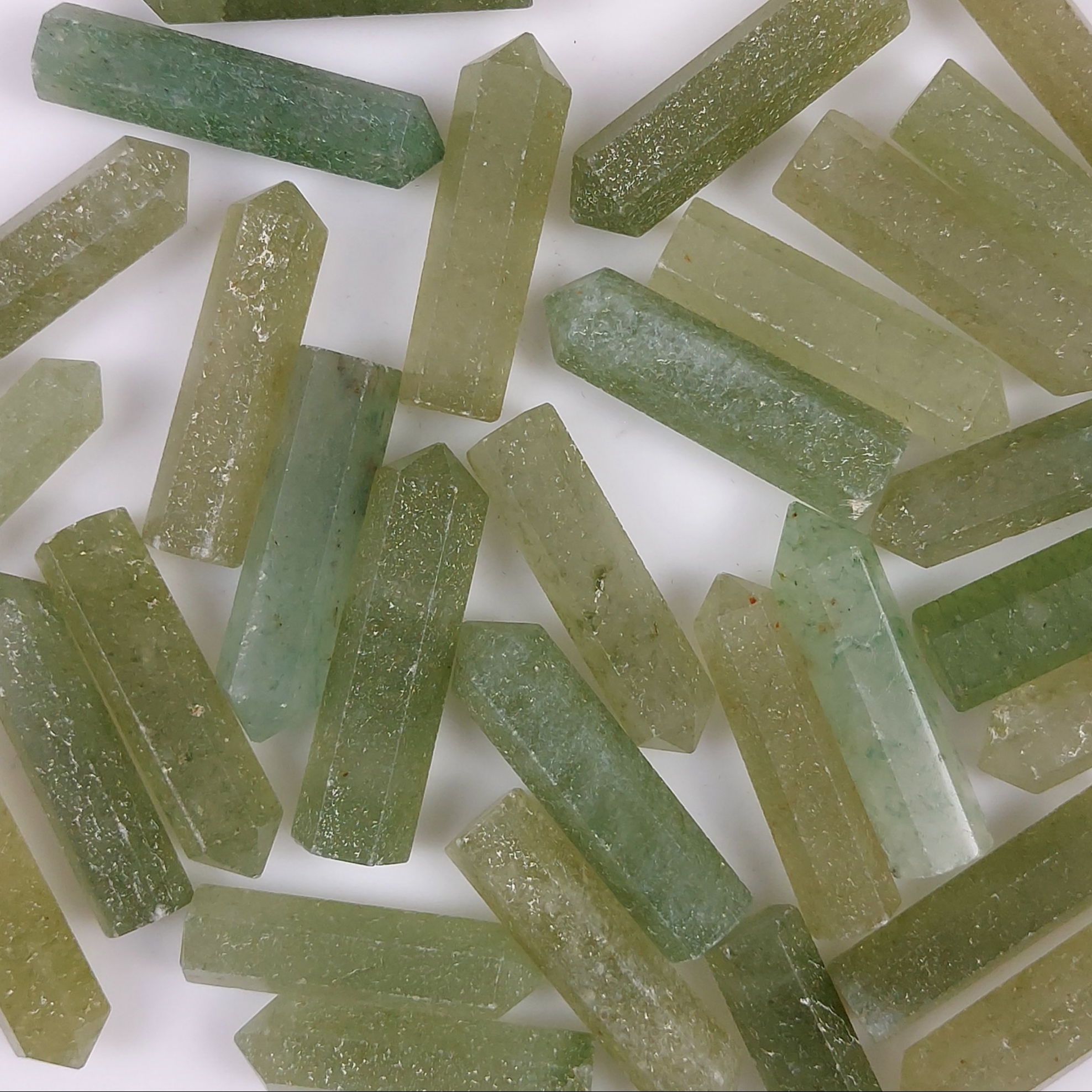 34Pcs 921Cts  Natural Green Aventurine Points Healing Crystals Pencil Gemstone Towers Aventurine Crystal Points Cabochon Gemstone Lot 33x7 31x5 mmG-452