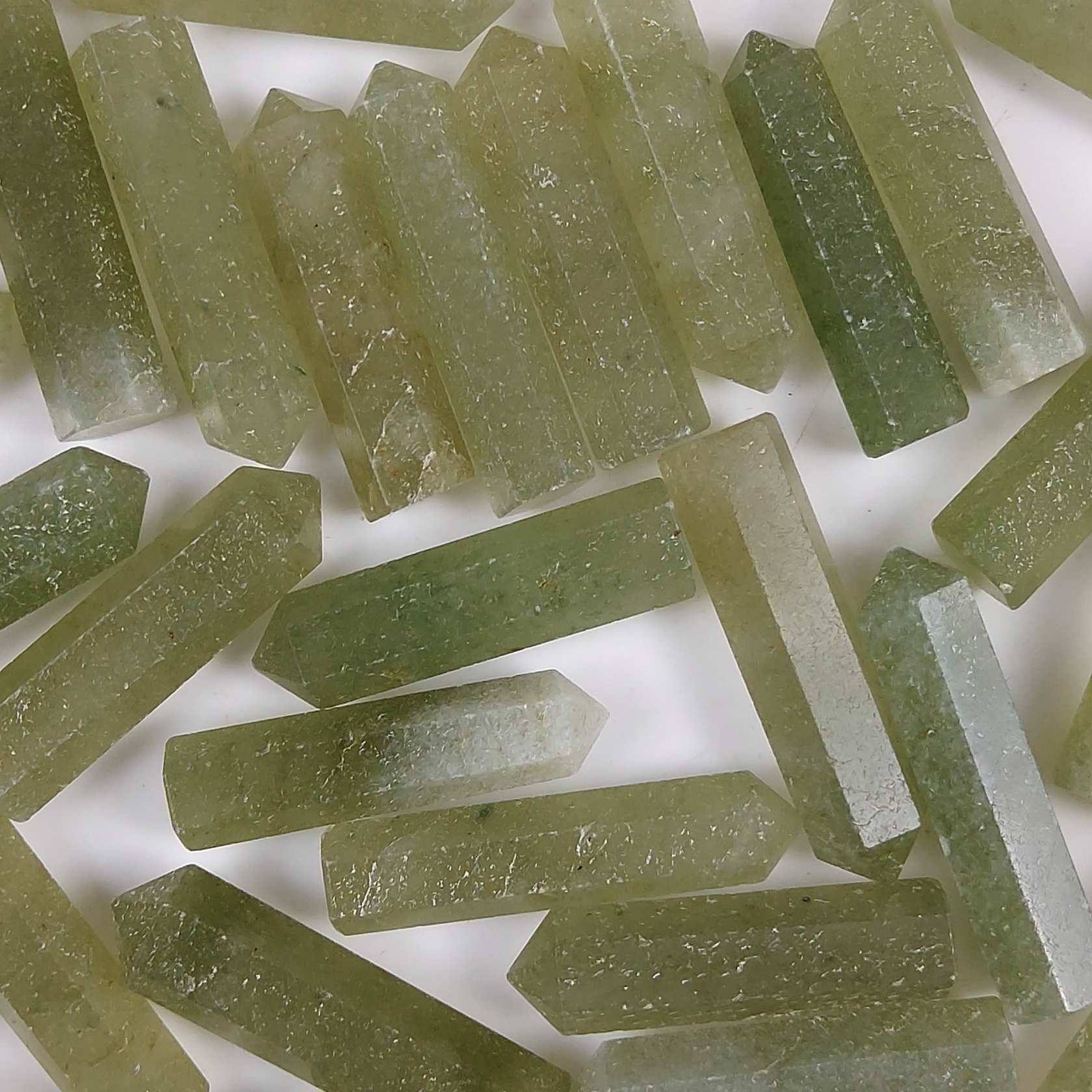 35Pcs 979Cts  Natural Green Aventurine Points Healing Crystals Pencil Gemstone Towers Aventurine Crystal Points Cabochon Gemstone Lot 35x7 30x5mm#G-453