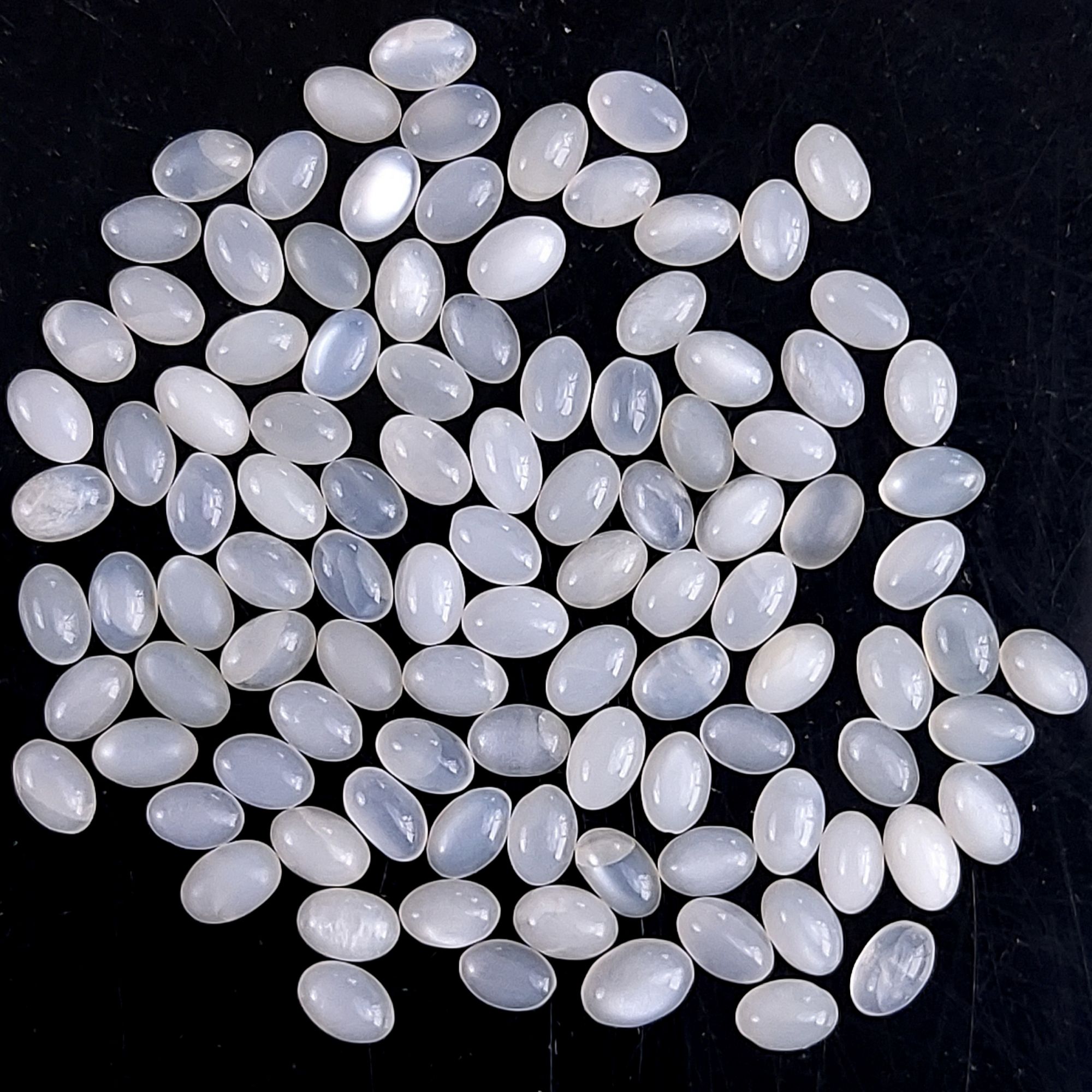 104Pcs 49Cts Natural White Moonstone Loose Cabochon Oval Shape Gemstone For Jewelry Making Lot 4x4mm#648