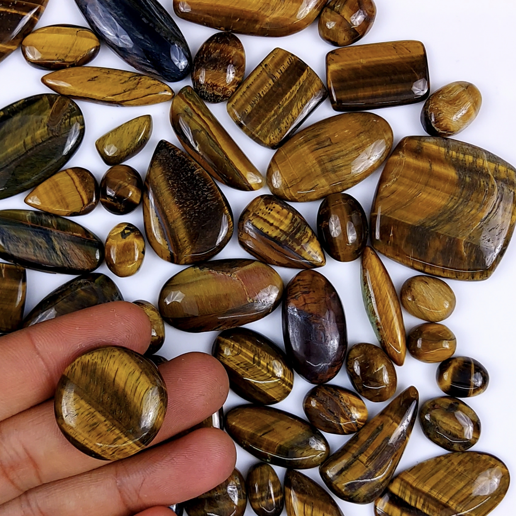 68Pcs 1481Cts Natural Tiger Eye Cabochon Loose Gemstone Tiger Eye Gemstone Smooth Both Side Polish Shiny Color Tiger Eye Gemstone 37x22 13x8mm6978