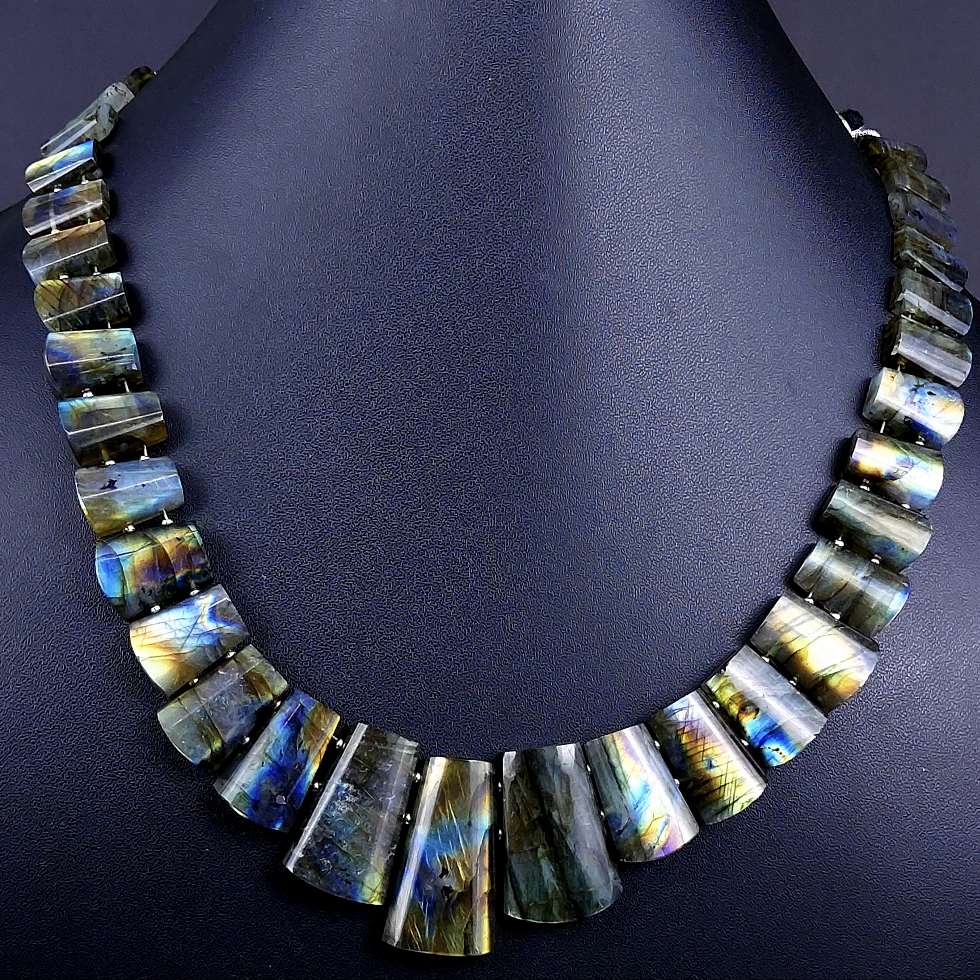 425Cts Natural Labradorite choker necklaceLabradorite Necklace Smooth Fancy Side Drill LayoutLabradorite semi-precious Gemstone Briolette Strand G-1903