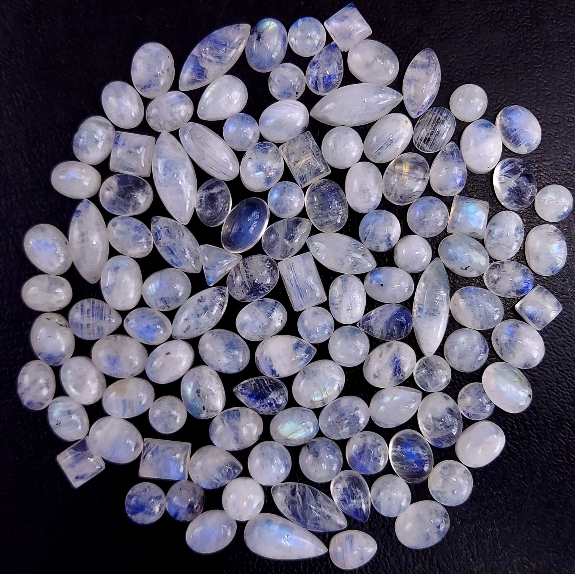 114Pcs 202Cts  Natural Rainbow Cabochon Gemstone For Jewelry Making Crystal Cabochon Semi-Precious Rainbow Moonstone Flat Back Gemstone Lot 13x4 4x4mm#772