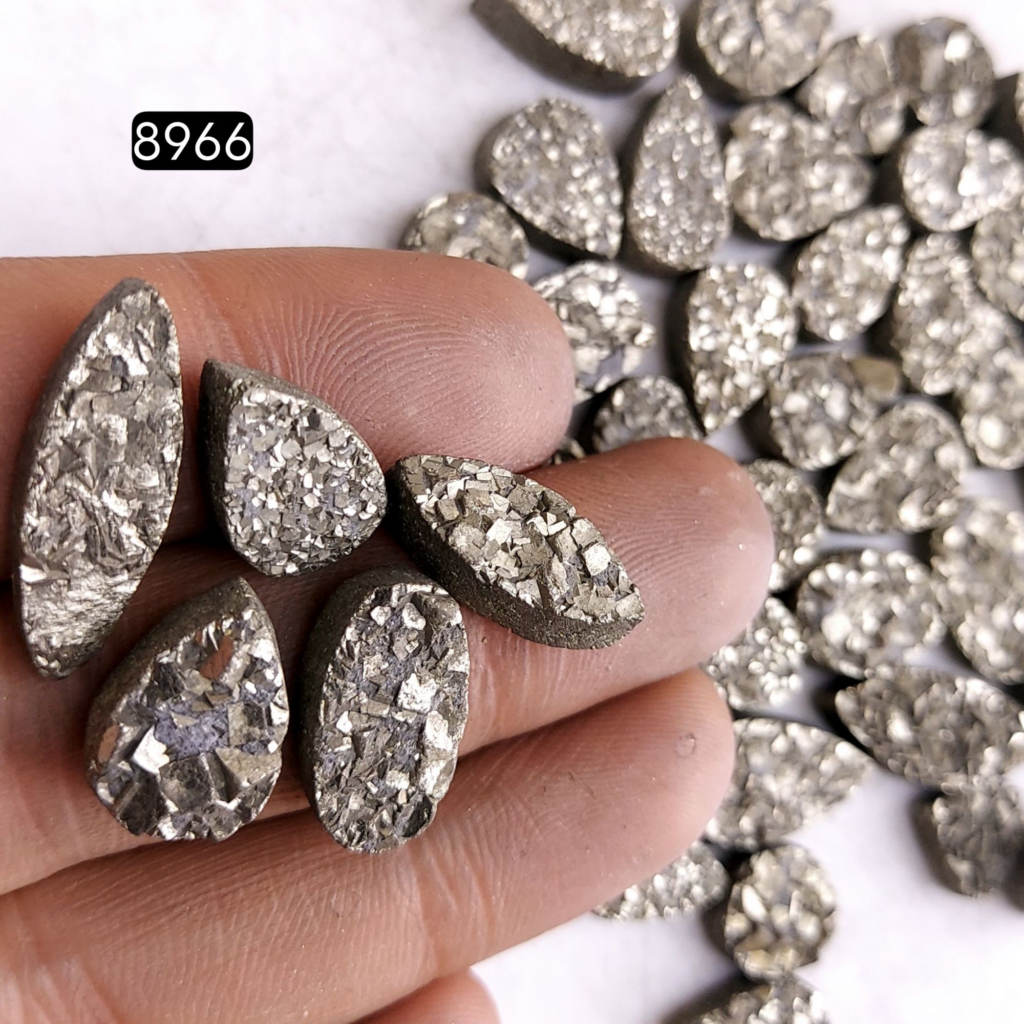 50Pcs 556CtsNatural Golden Pyrite Druzy Loose Cabochon Gemstone Mix Shape And Size For Jewelry Making Lot 20x7 8x8mm8966