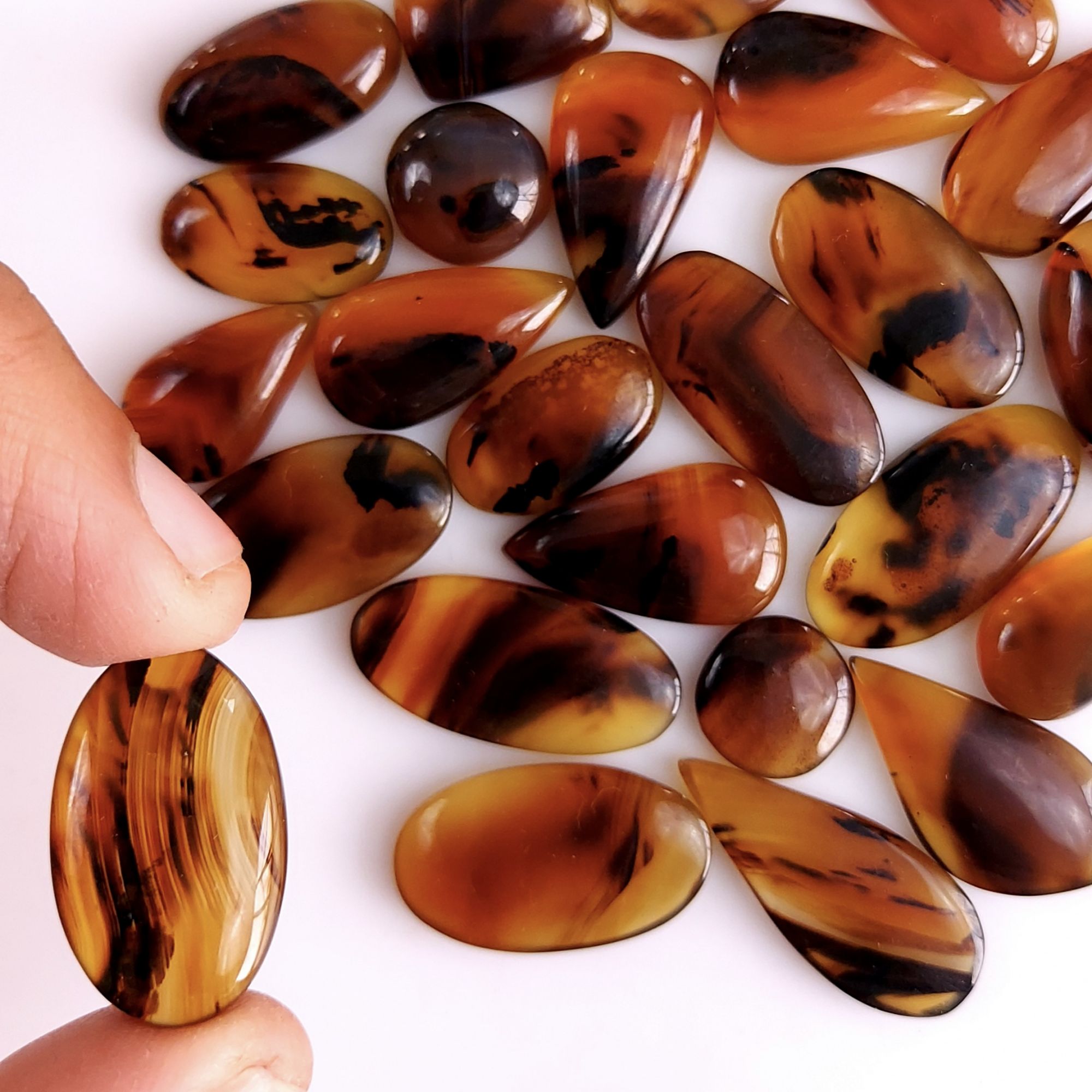 25Pcs 285Cts Natural Montana Agate Cabochon Lot Brown Flat Back Gemstone Crystal Wholesale Loose gemstone For Jewelry Making22x12 11x11mm9539