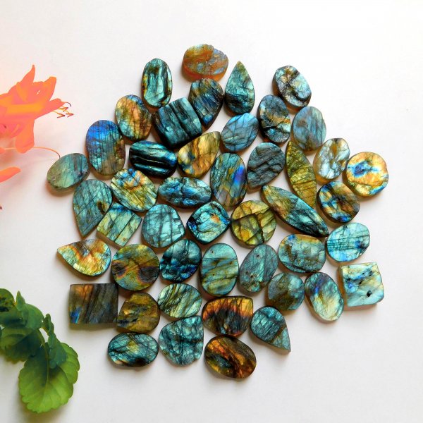 46 Pcs. 611Cts. Natural Labradorite Druzy Mix Shape Cabochon Loose Gemstone Lot Size 29x10 14x14 mm.