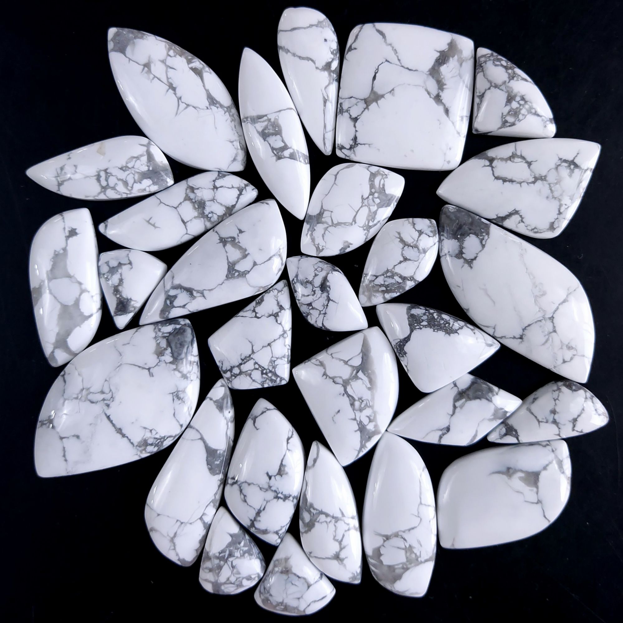 28Pcs 486Cts Natural White Howlite Loose Cabochon Flat Back Handmade Gemstone Lot Mix Size And Shape For Jewelry Making 35x20 11x11mm9589