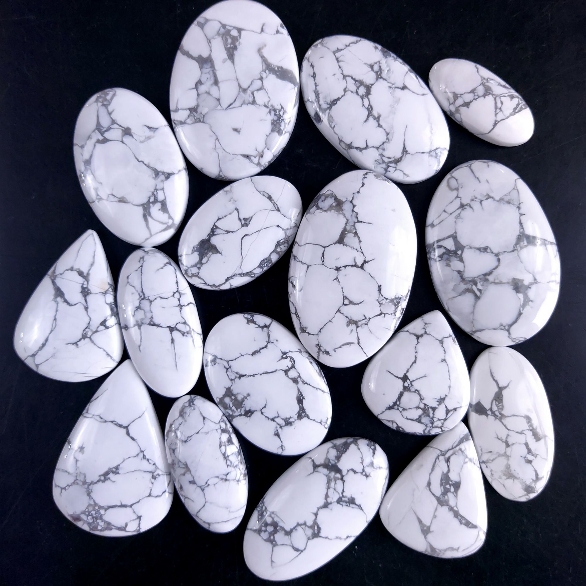 16Pcs 841Cts Natural White Howlite Loose Cabochon Flat Back Handmade Gemstone Lot Mix Size And Shape For Jewelry Making 40x26 26x21mm9593
