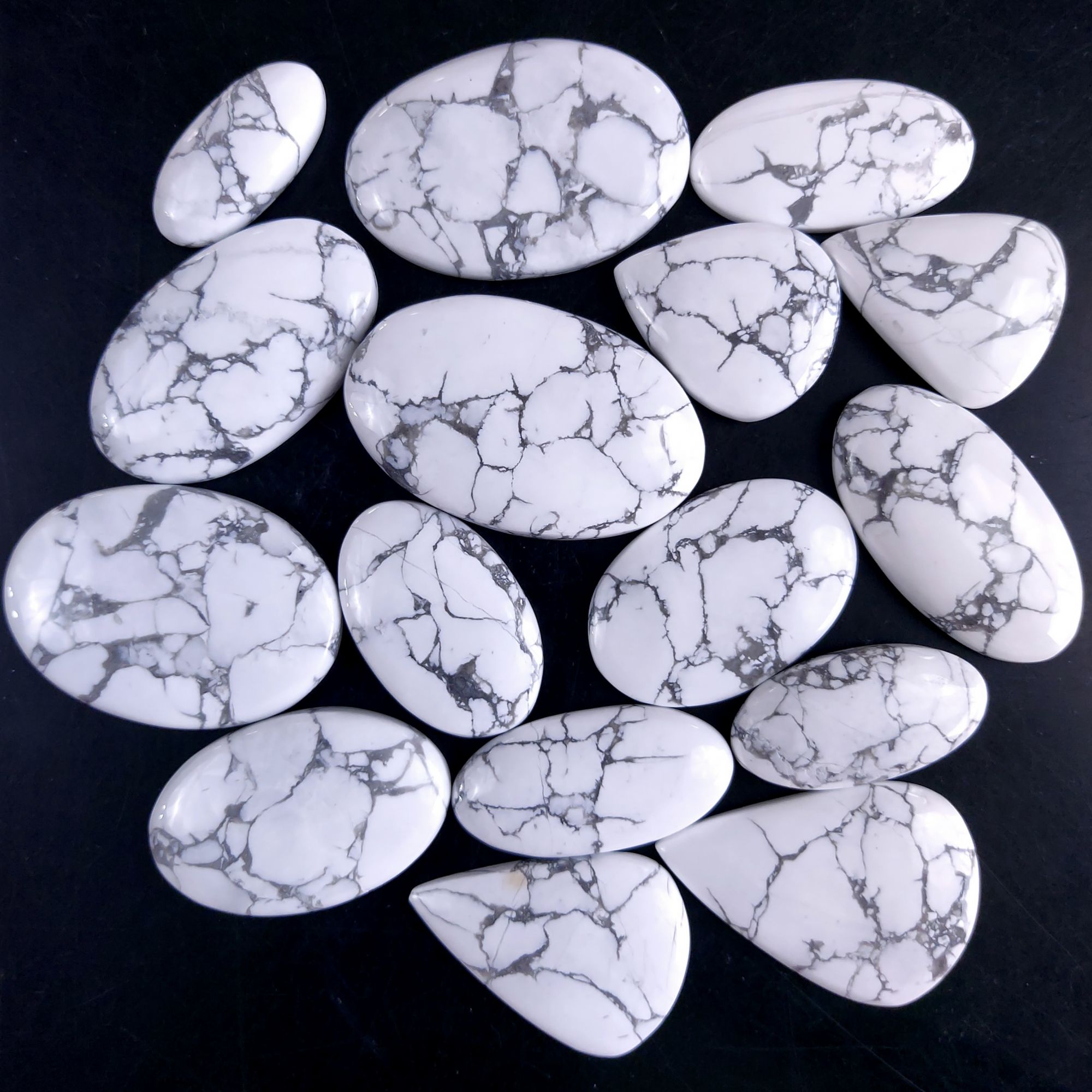 16Pcs 841Cts Natural White Howlite Loose Cabochon Flat Back Handmade Gemstone Lot Mix Size And Shape For Jewelry Making 40x26 26x21mm9593