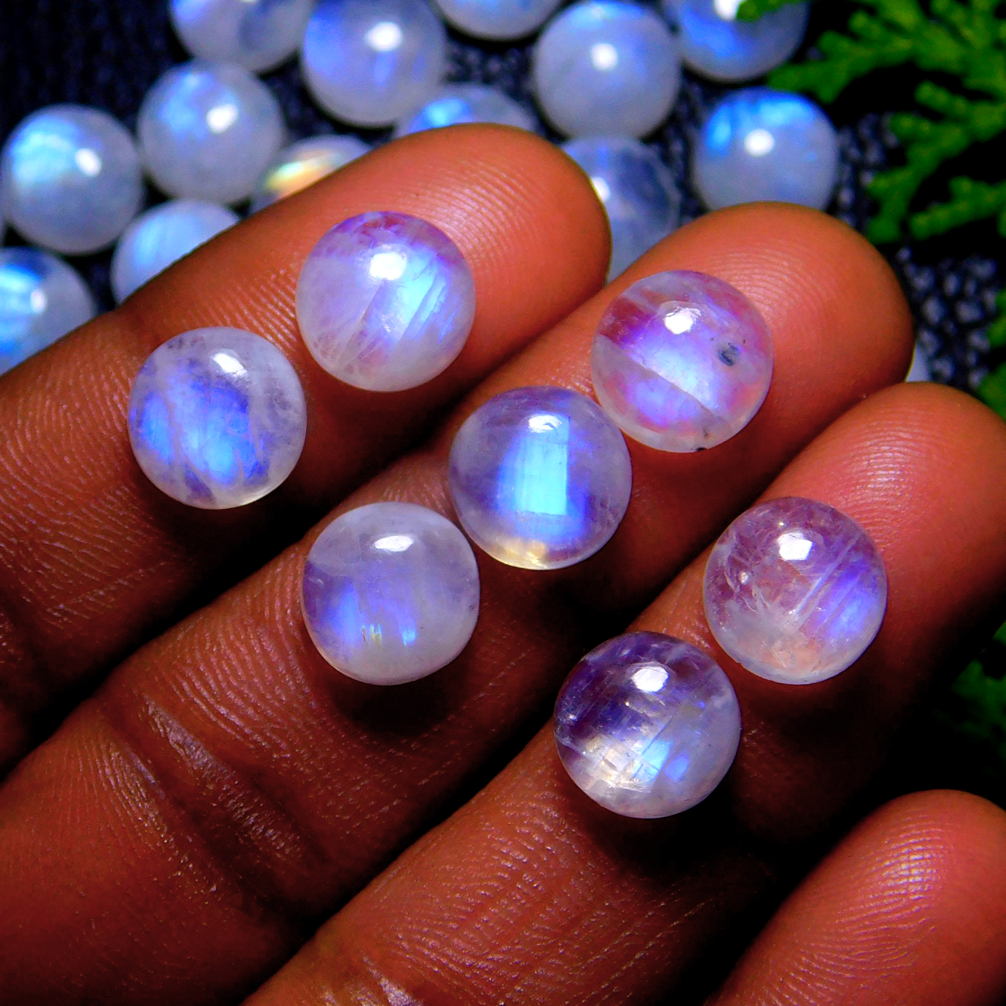 70Pcs 226Cts Natural Rainbow Moonstone Round Shape Blue Fire Cabochon Lot Loose Gemstone Jewelry Moonstone Ring For Gift 9x9mm #9787