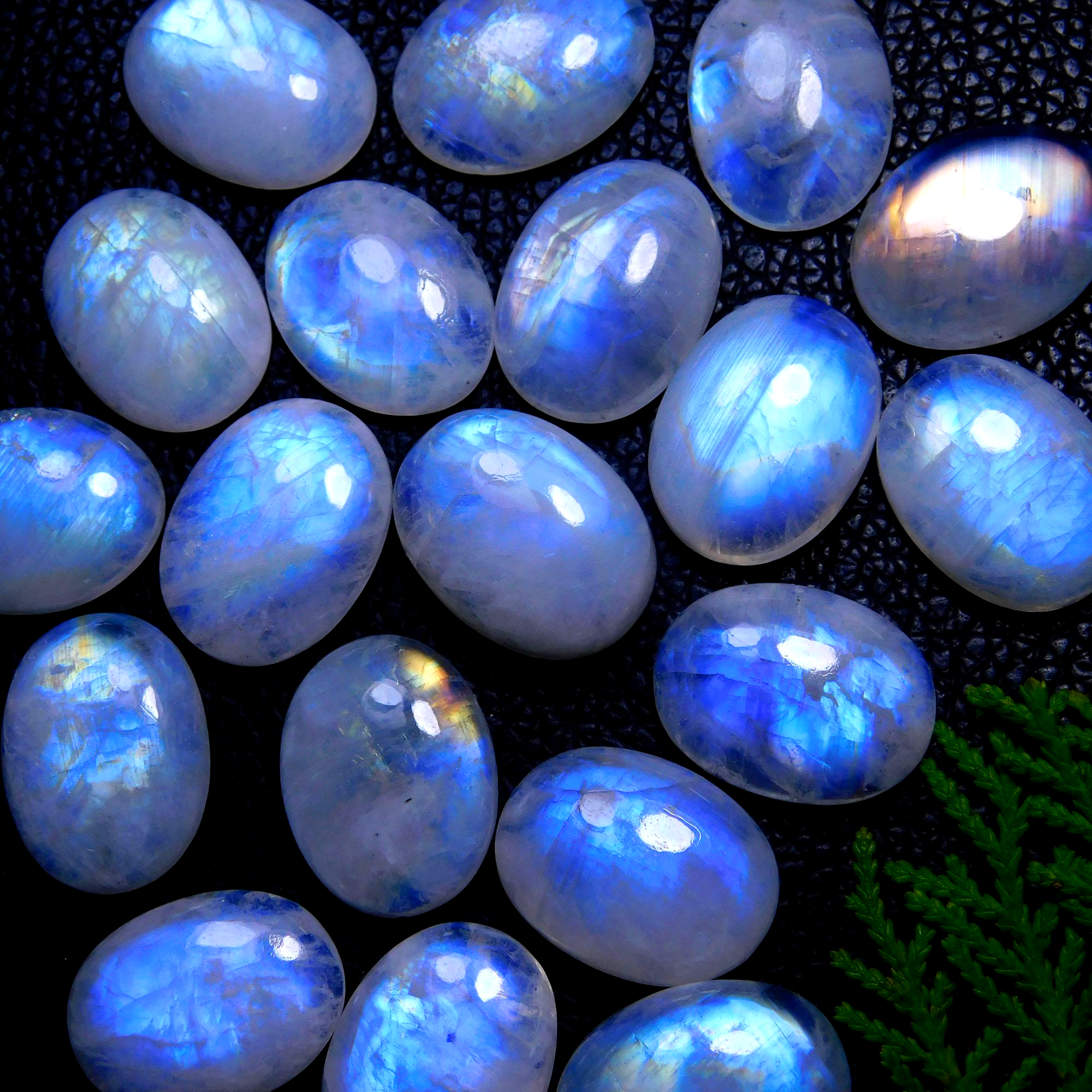 19Pcs 292Cts Natural Rainbow Moonstone Oval Shape Blue Fire Cabochon Lot Loose Gemstone Jewelry Crystal For Birthday Gift 20X15mm #9807