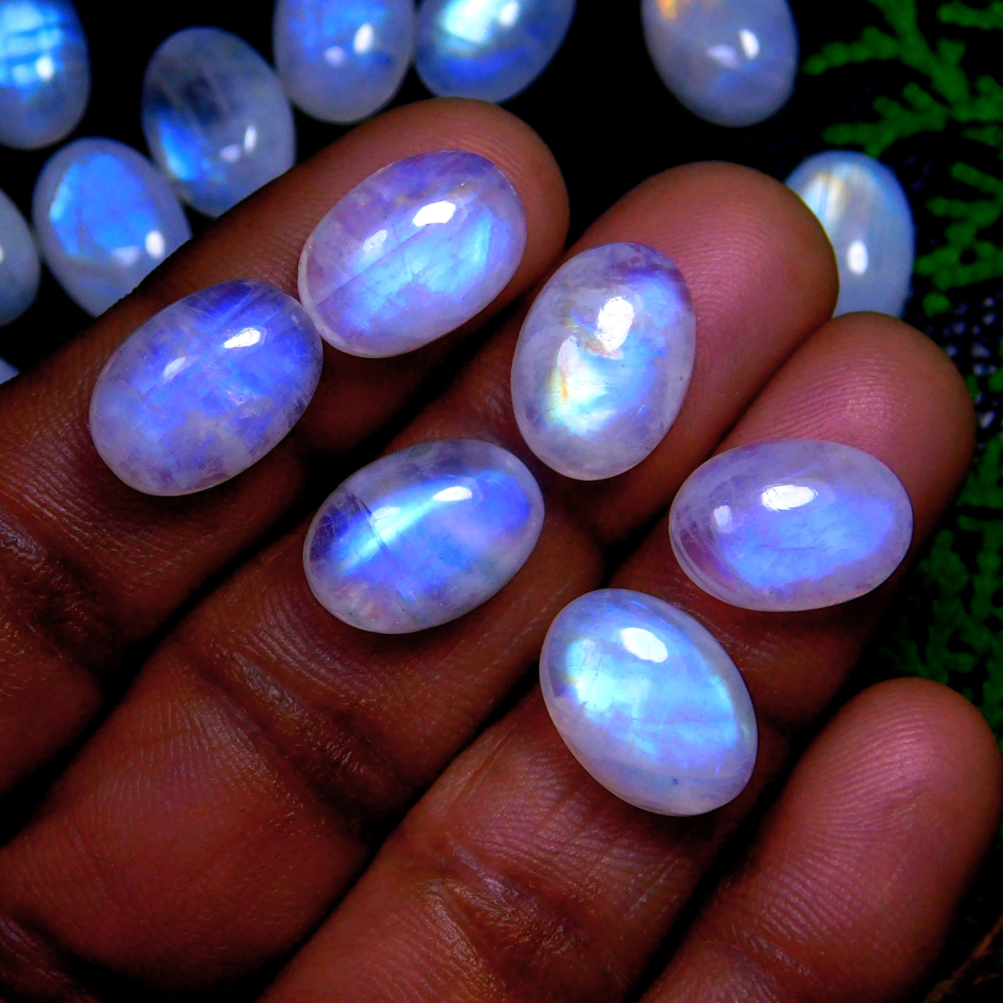35Pcs 217Cts Natural Rainbow Moonstone Oval Shape Blue Fire Cabochon Lot Loose Gemstone Jewelry Crystal For Birthday Gift 14X10mm #9815