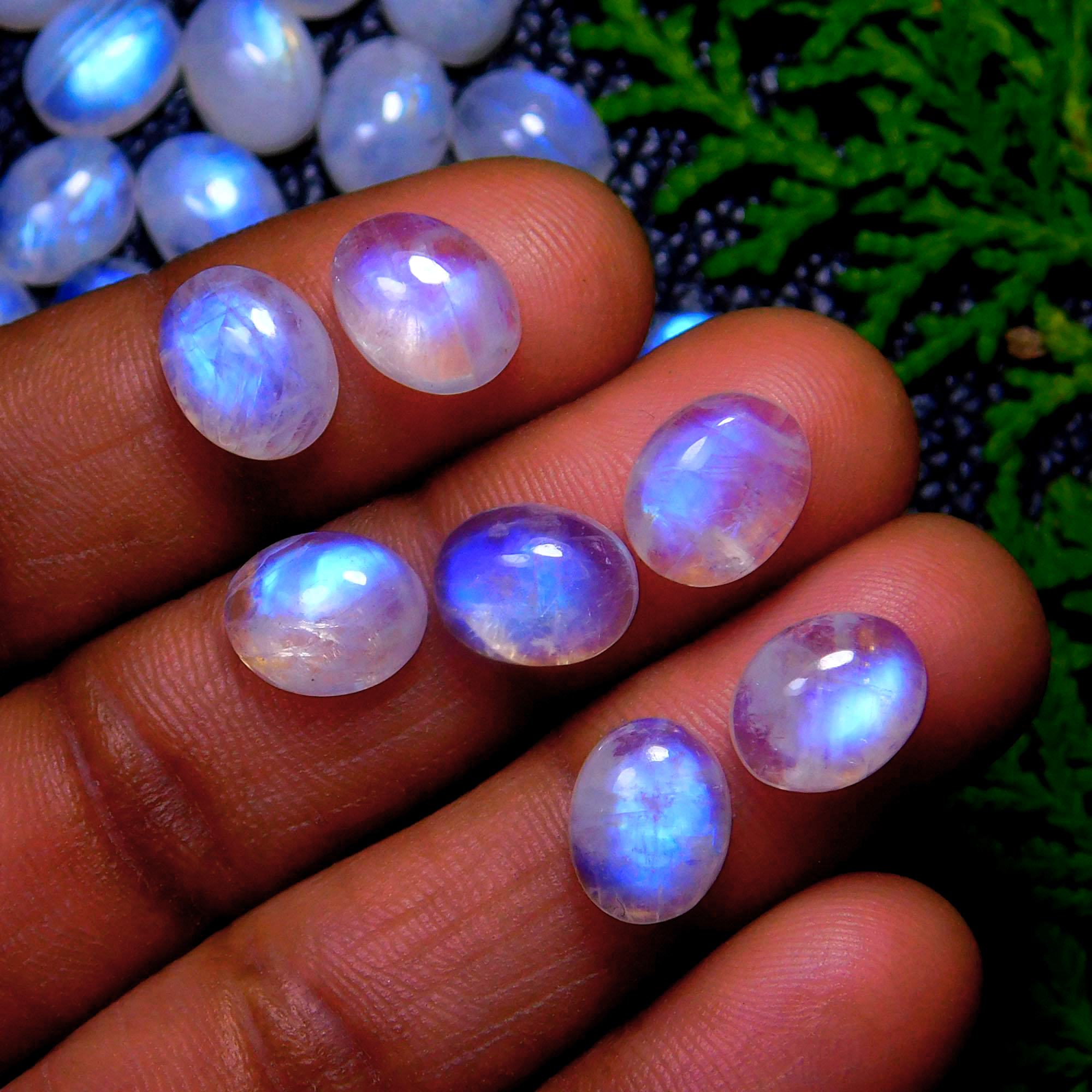 60Pcs 179Cts Natural Rainbow Moonstone Oval Shape Blue Fire Cabochon Lot Loose Gemstone Jewelry Crystal For Birthday Gift 10X8mm #9825