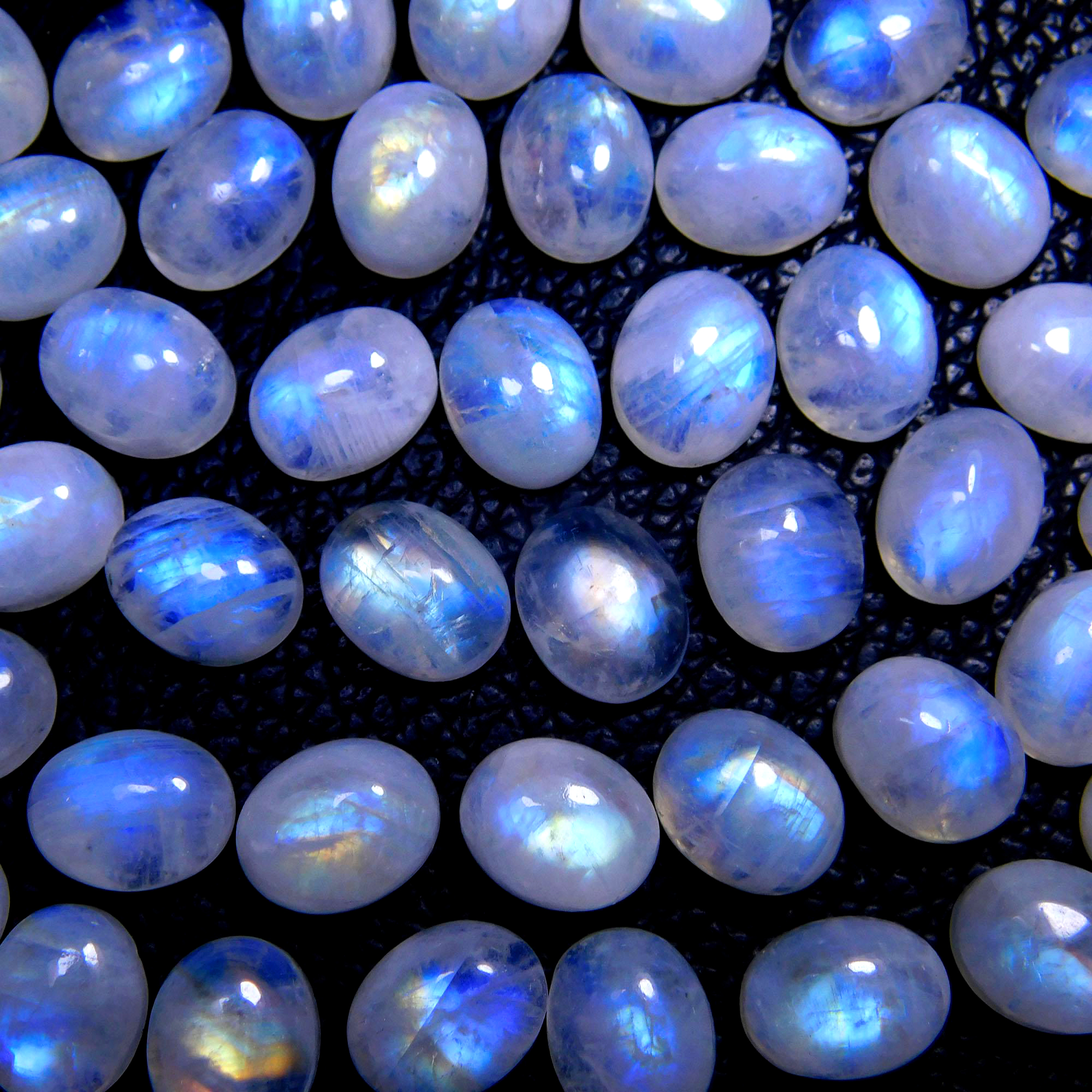 50Pcs 150Cts Natural Rainbow Moonstone Oval Shape Blue Fire Cabochon Lot Loose Gemstone Jewelry Crystal For Birthday Gift 10X8mm #9830