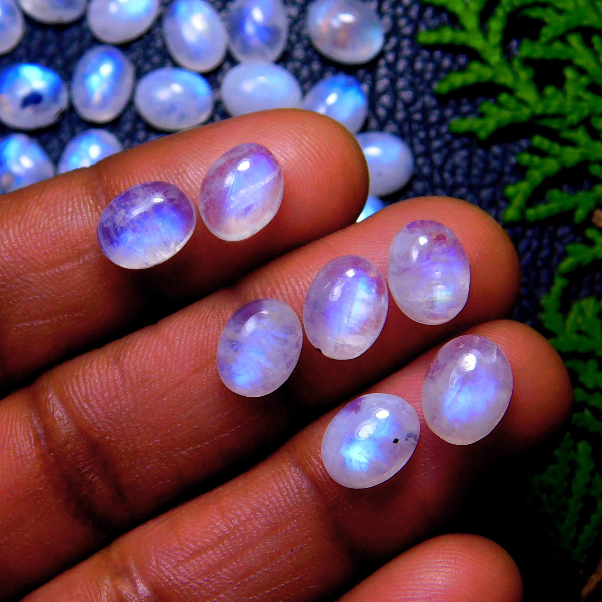 50Pcs 101Cts Natural Rainbow Moonstone Oval Shape Blue Fire Cabochon Lot Loose Gemstone Jewelry Crystal For Birthday Gift 9X7mm #9833