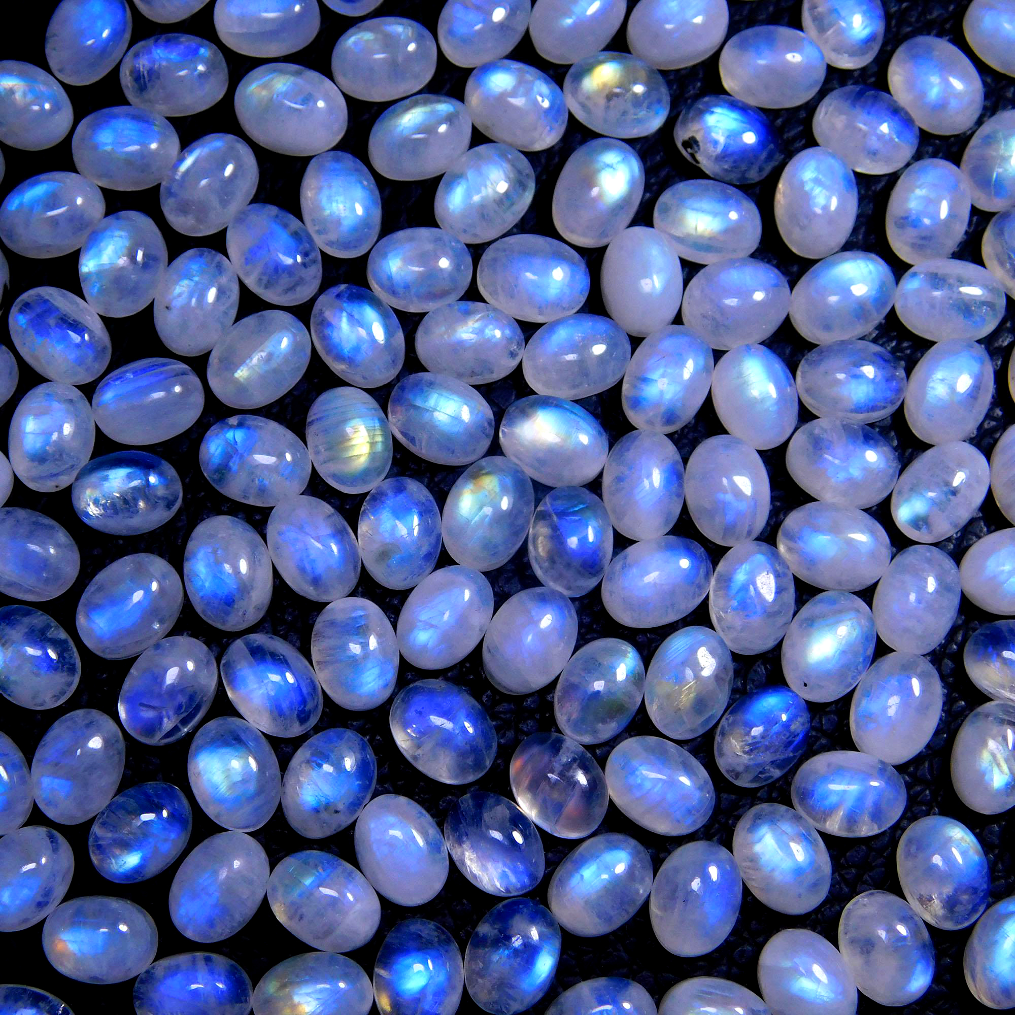 154Pcs 252Cts Natural Rainbow Moonstone Oval Shape Blue Fire Cabochon Lot Loose Gemstone Jewelry Crystal For Birthday Gift 8X6mm #9855