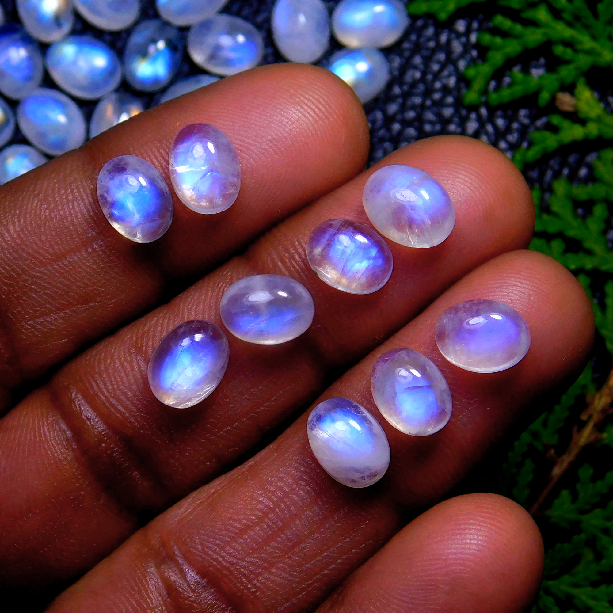 130Pcs 209Cts Natural Rainbow Moonstone Oval Shape Blue Fire Cabochon Lot Loose Gemstone Jewelry Crystal For Birthday Gift 8X6mm #9857