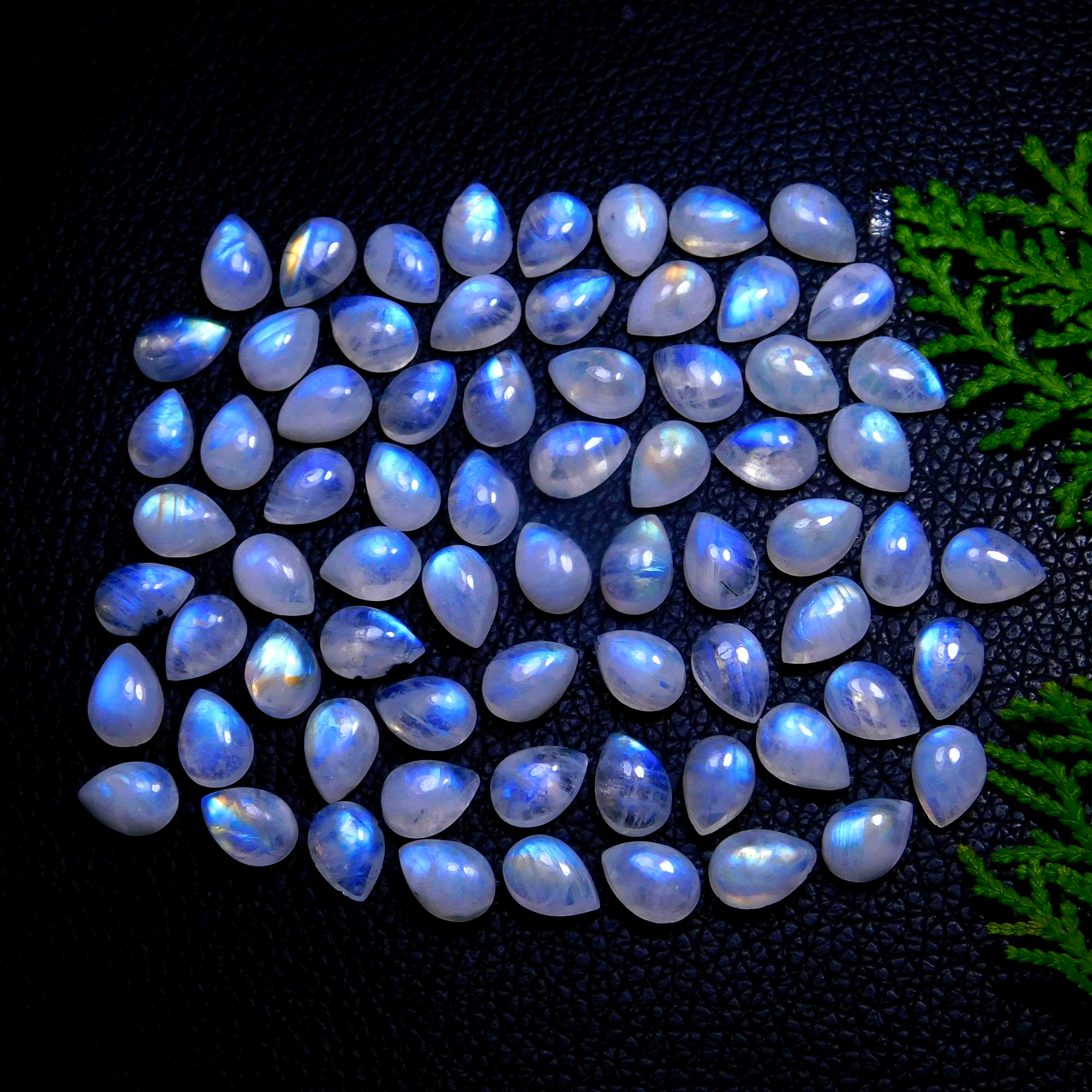 70Pcs 164Cts Natural Rainbow Moonstone Pear Shape Blue Fire Cabochon Lot Semi Precious Loose Gemstone Jewelry Supplies Crystal 10X7mm #9884
