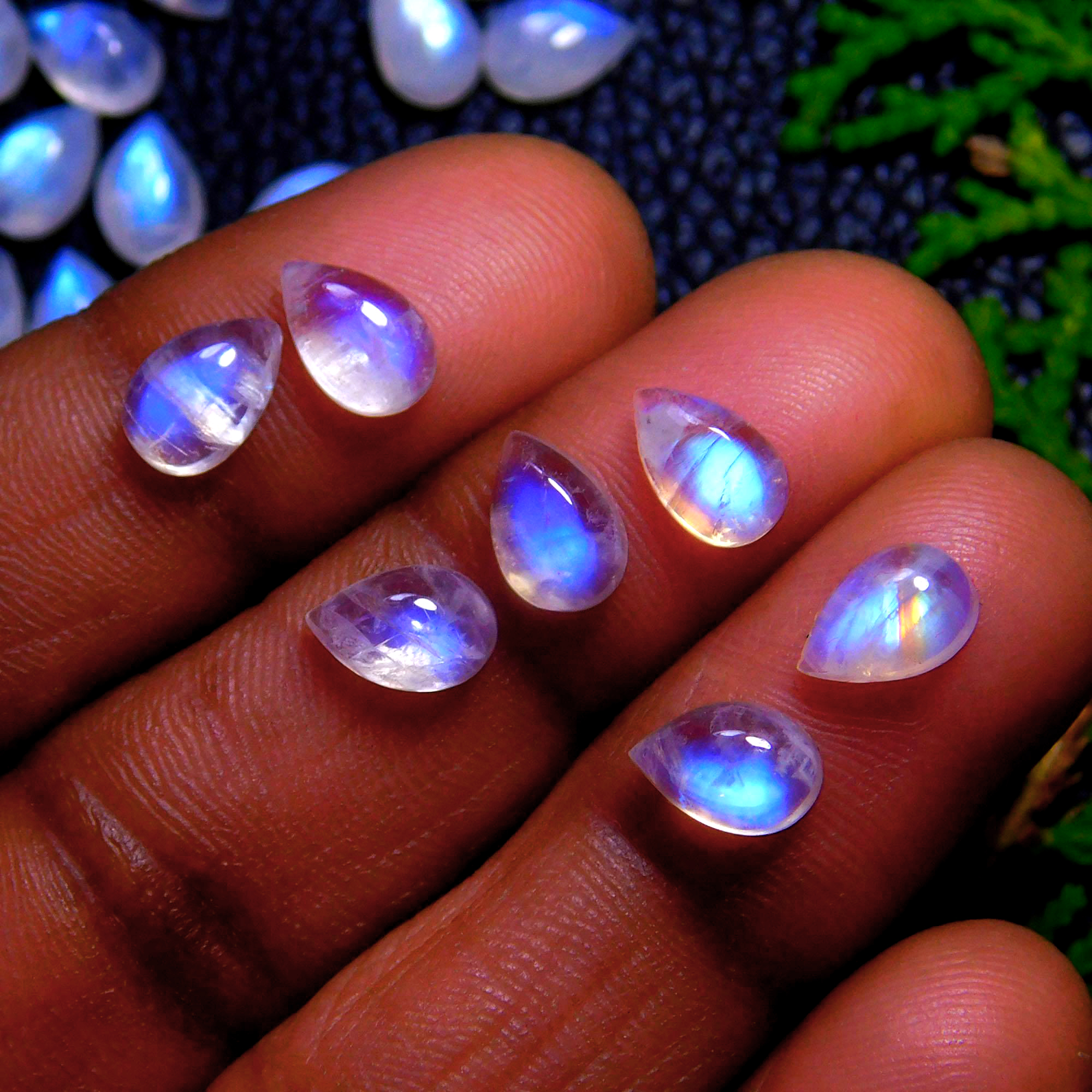 63Pcs 80Cts Natural Rainbow Moonstone Pear Shape Blue Fire Cabochon Lot Semi Precious Loose Gemstone Jewelry Supplies Crystal 8X5mm #9903