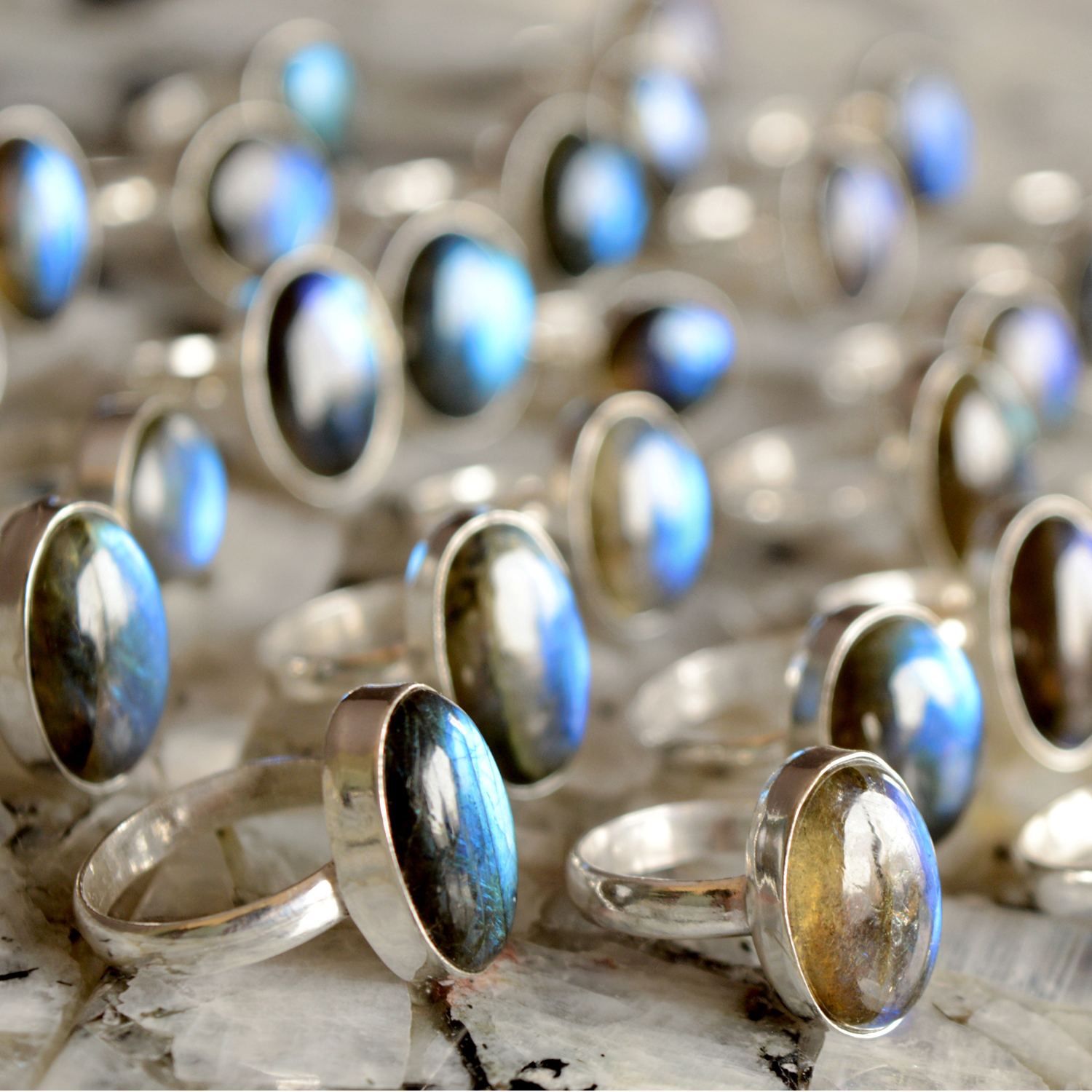 Labradorite cabochon rings jewelry