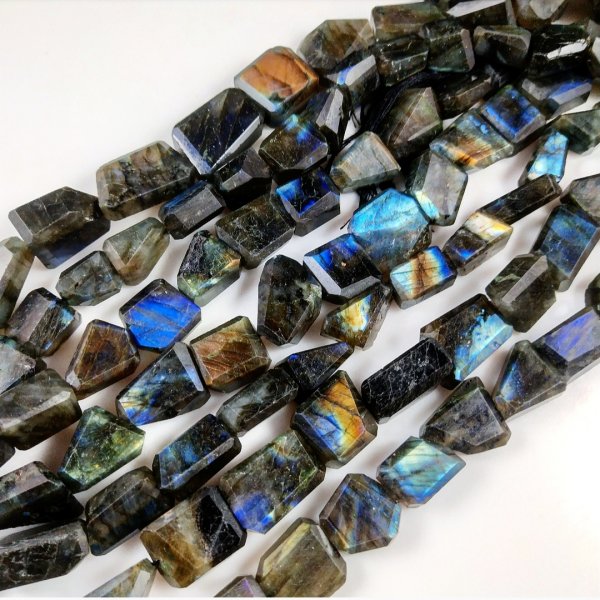 Labradorite faceted tumble 12&quot; Strands