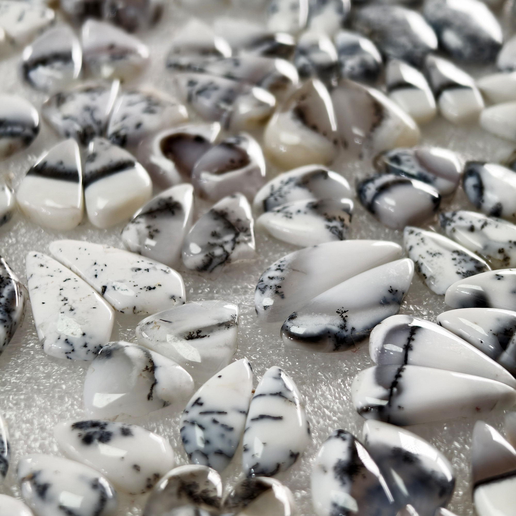 Natural Dendrite Agate  Cabochon Pair Matching Earring Gemstones 11x11x3 30x10x3 Polished Loose Stones 13ct Avg