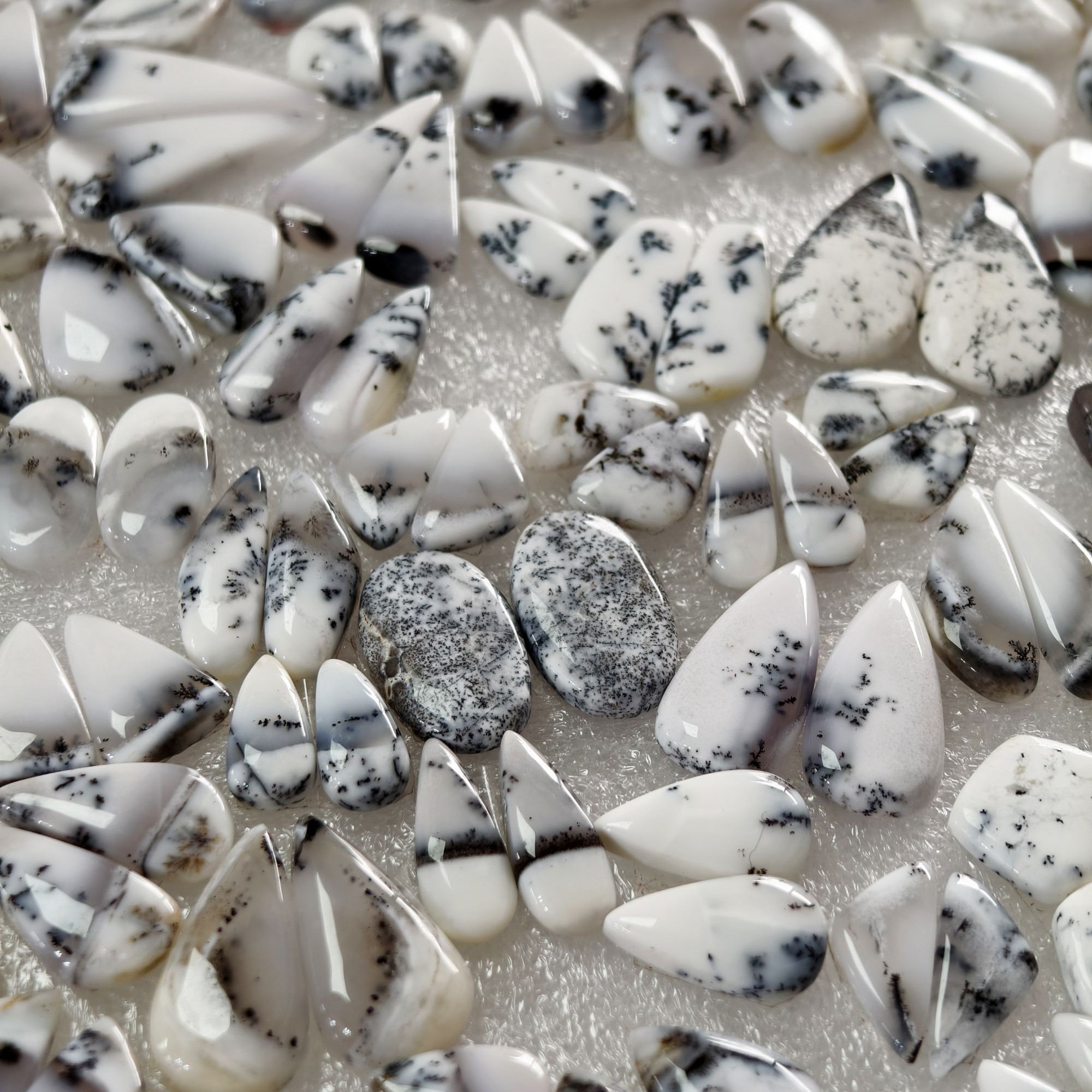 Natural Dendrite Agate  Cabochon Pair Matching Earring Gemstones 11x11x3 30x10x3 Polished Loose Stones 13ct Avg