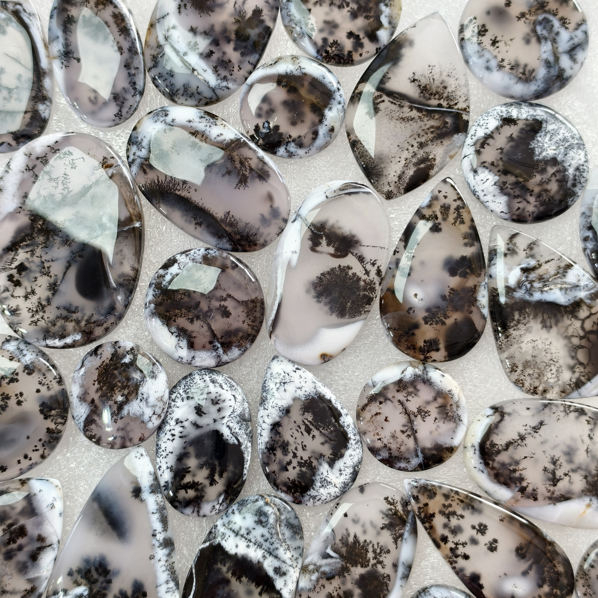 Natural Dendrite Agate Cabochon Gemstones Bulk Wholesale Jewelry Making Stones 20x20x3mm 42x30x3mm 30 Cts Avg