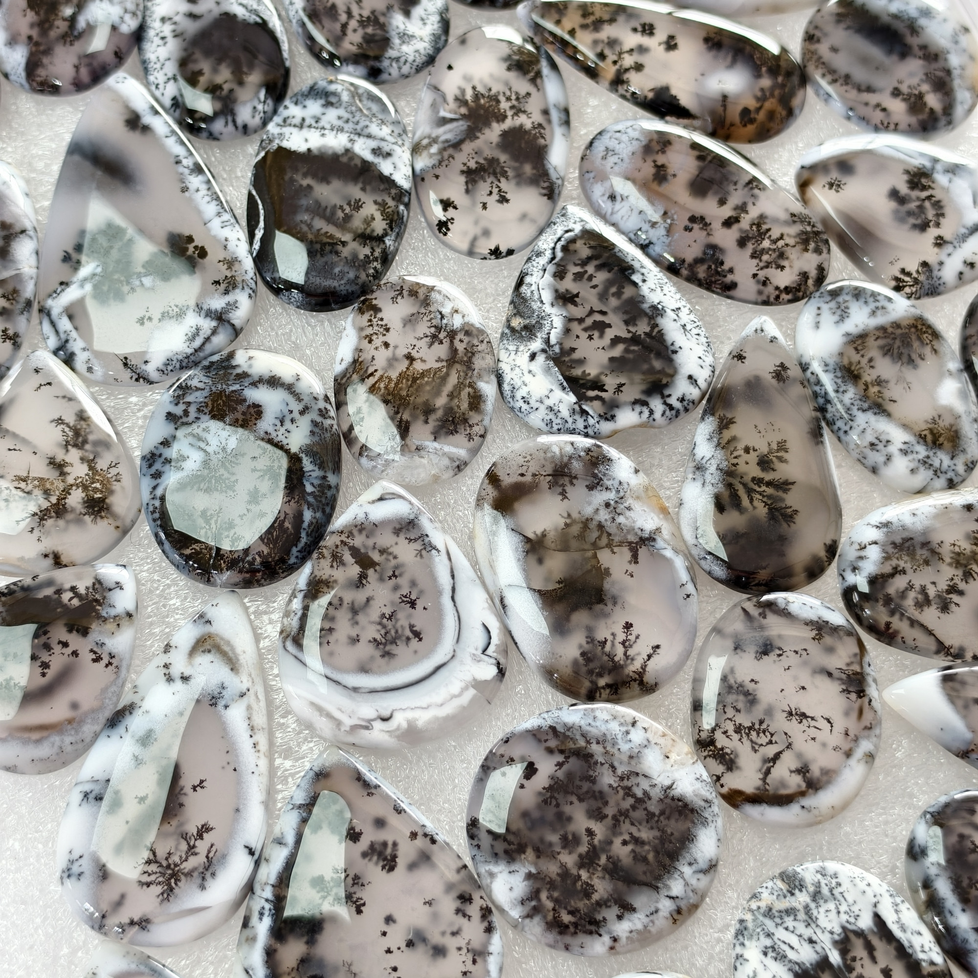 Natural Dendrite Agate Cabochon Gemstones Bulk Wholesale Jewelry Making Stones 20x20x3mm 42x30x3mm 30 Cts Avg
