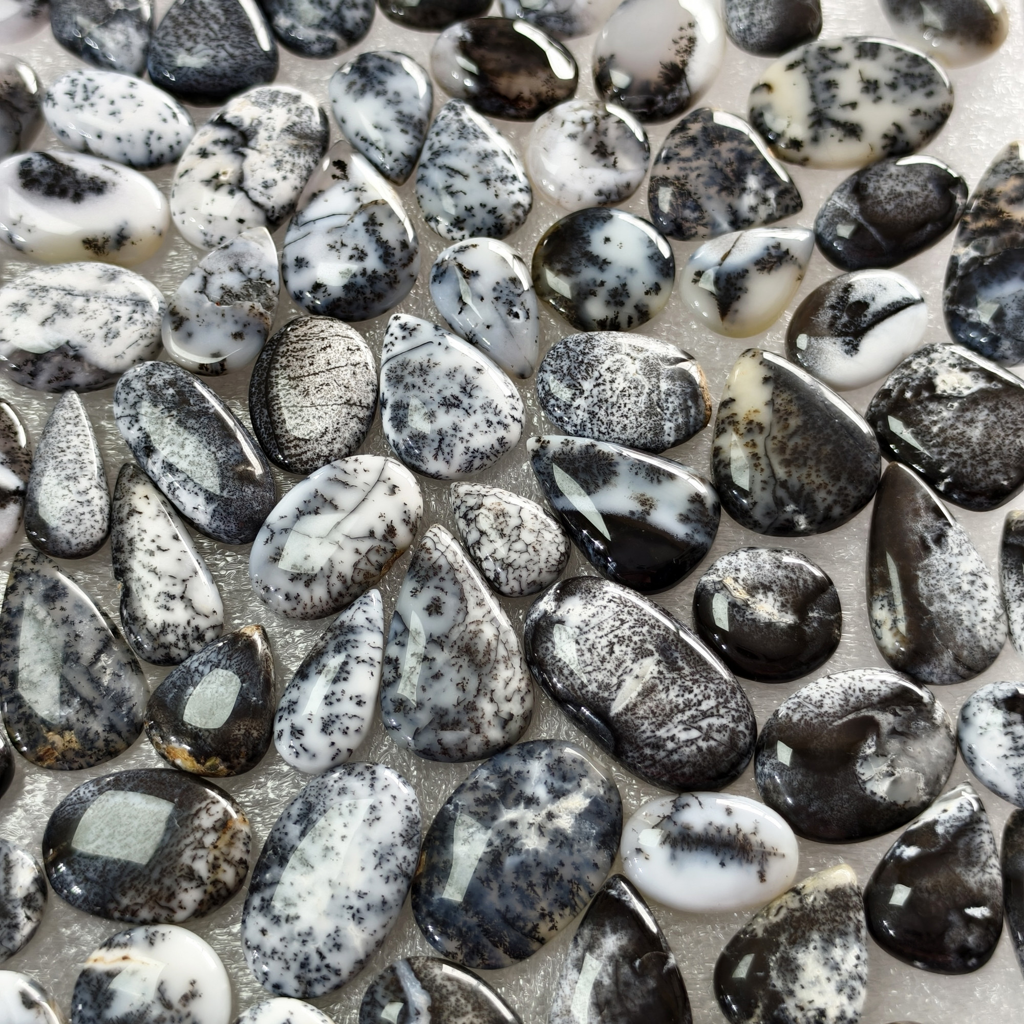 Natural Dendritic Agate Cabochon Loose Gemstones Wholesale Bulk for Jewelry Making 14x11x3mm 21x15x3mm 8 Cts Avg