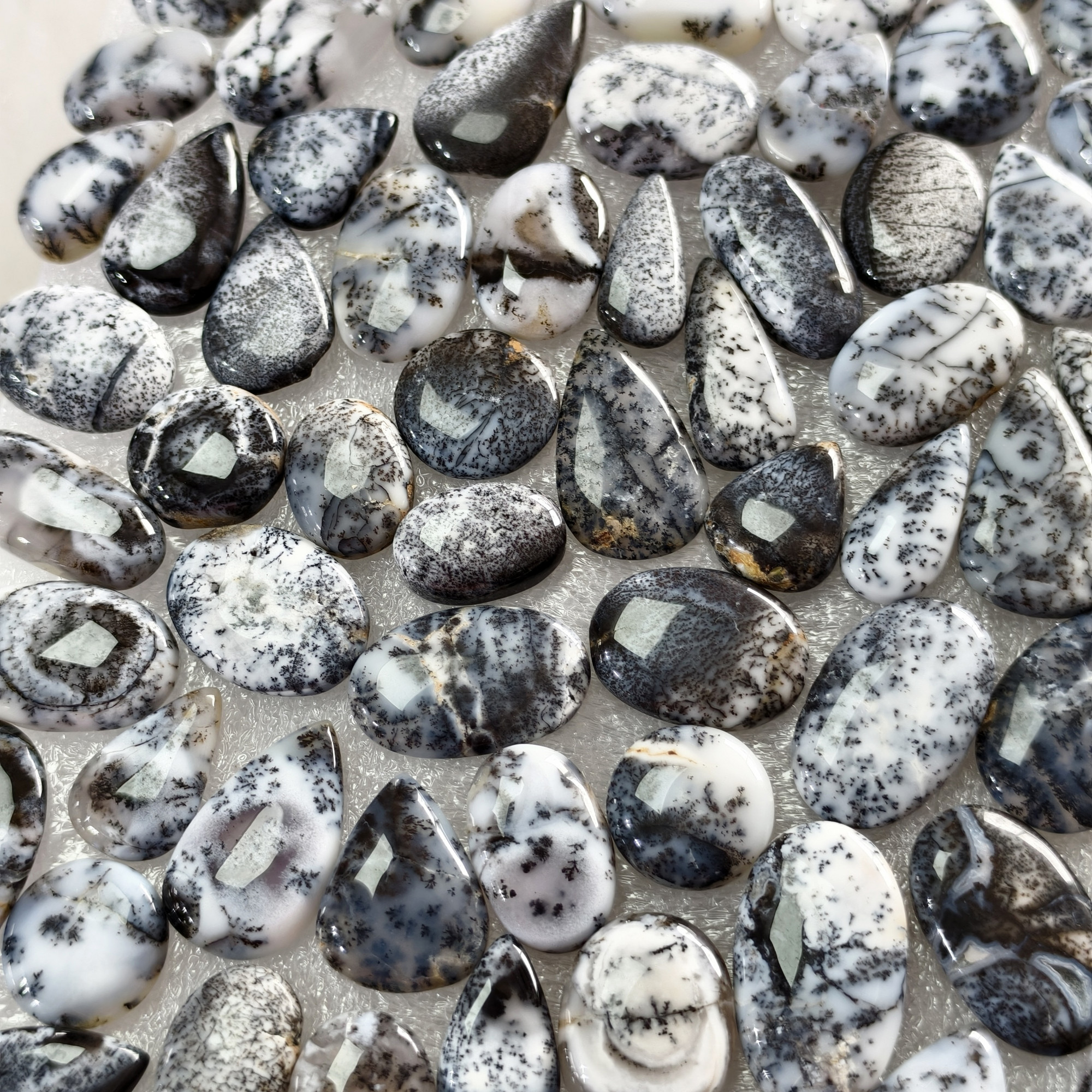 Natural Dendritic Agate Cabochon Loose Gemstones Wholesale Bulk for Jewelry Making 14x11x3mm 21x15x3mm 8 Cts Avg