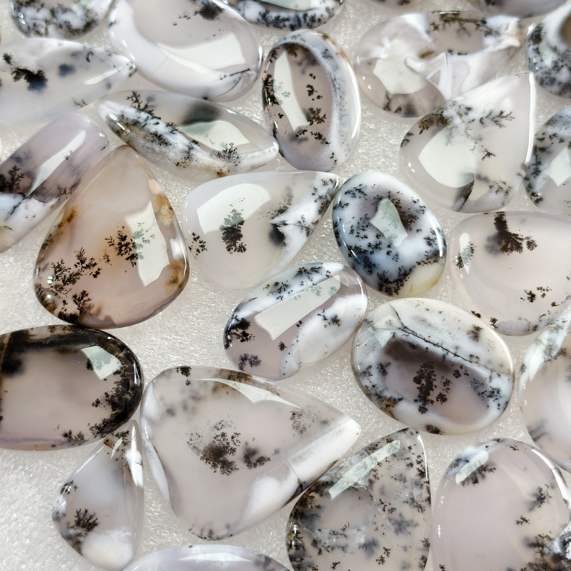 Natural Dendrite Agate Loose Cabochon Gemstones Wholesale Bulk Jewelry Making 22x16x3mm  35x27x3mm 21 Cts Avg