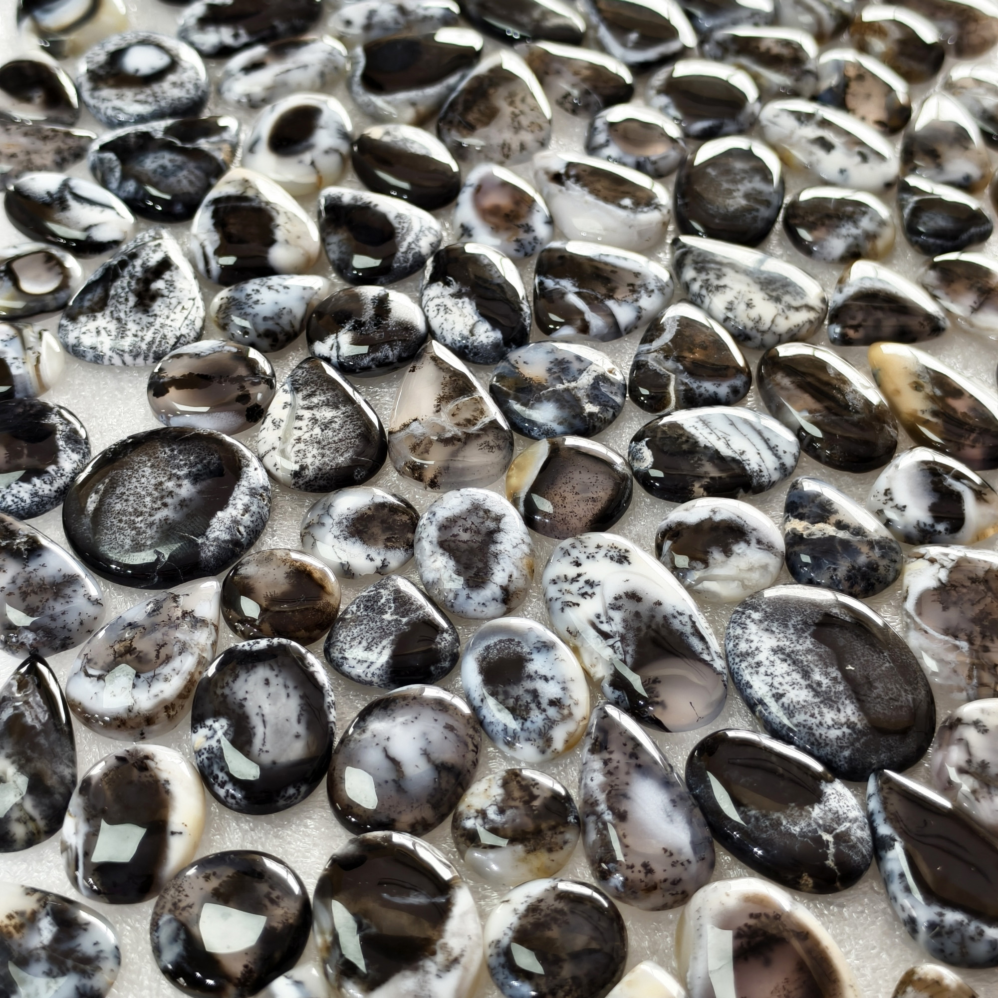 Natural Dendritic Agate Gemstone Cabochons Wholesale Loose Stones Bulk Jewelry Making 15x15x3mm 29x20x3mm 15 Cts Avg