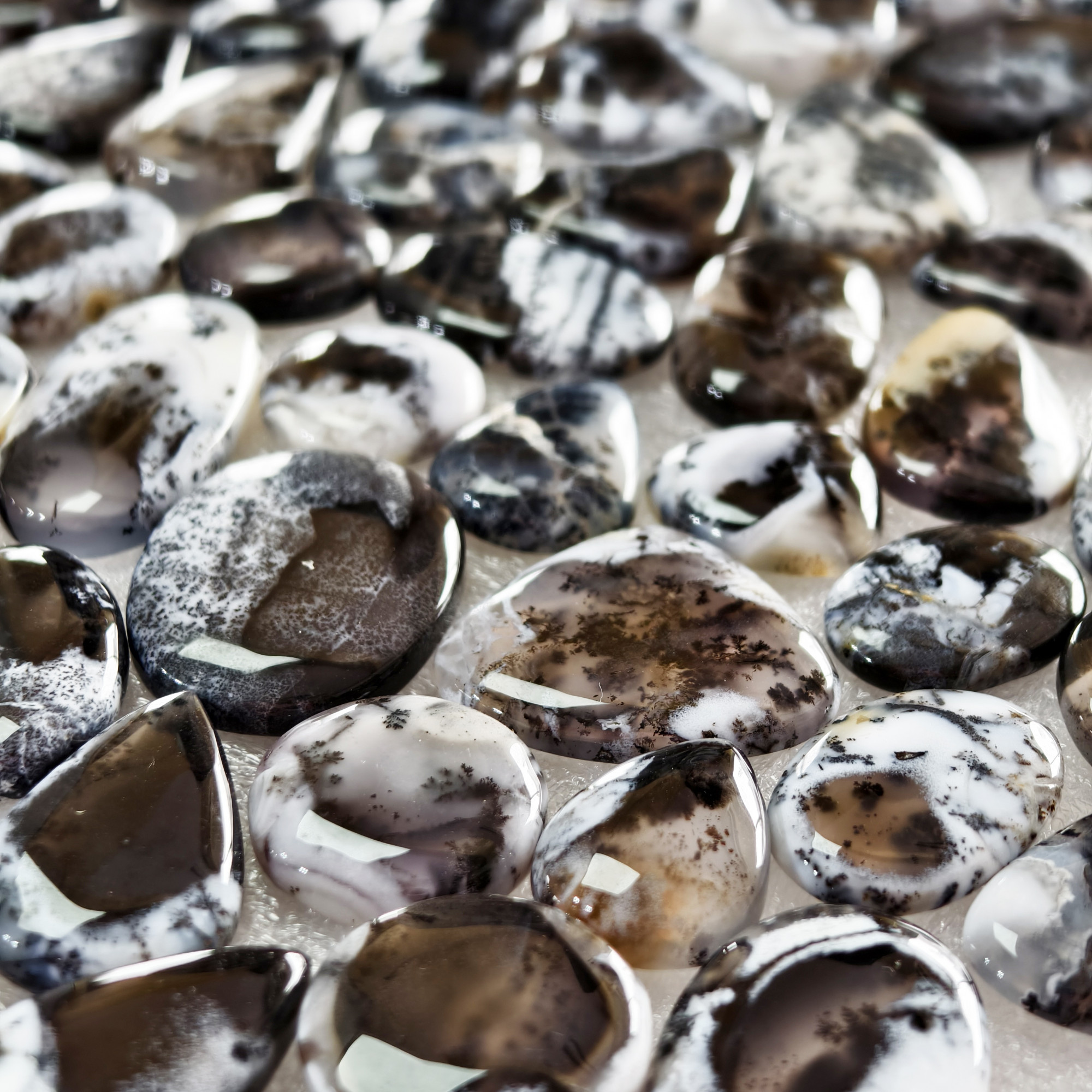Natural Dendritic Agate Gemstone Cabochons Wholesale Loose Stones Bulk Jewelry Making 15x15x3mm 29x20x3mm 15 Cts Avg