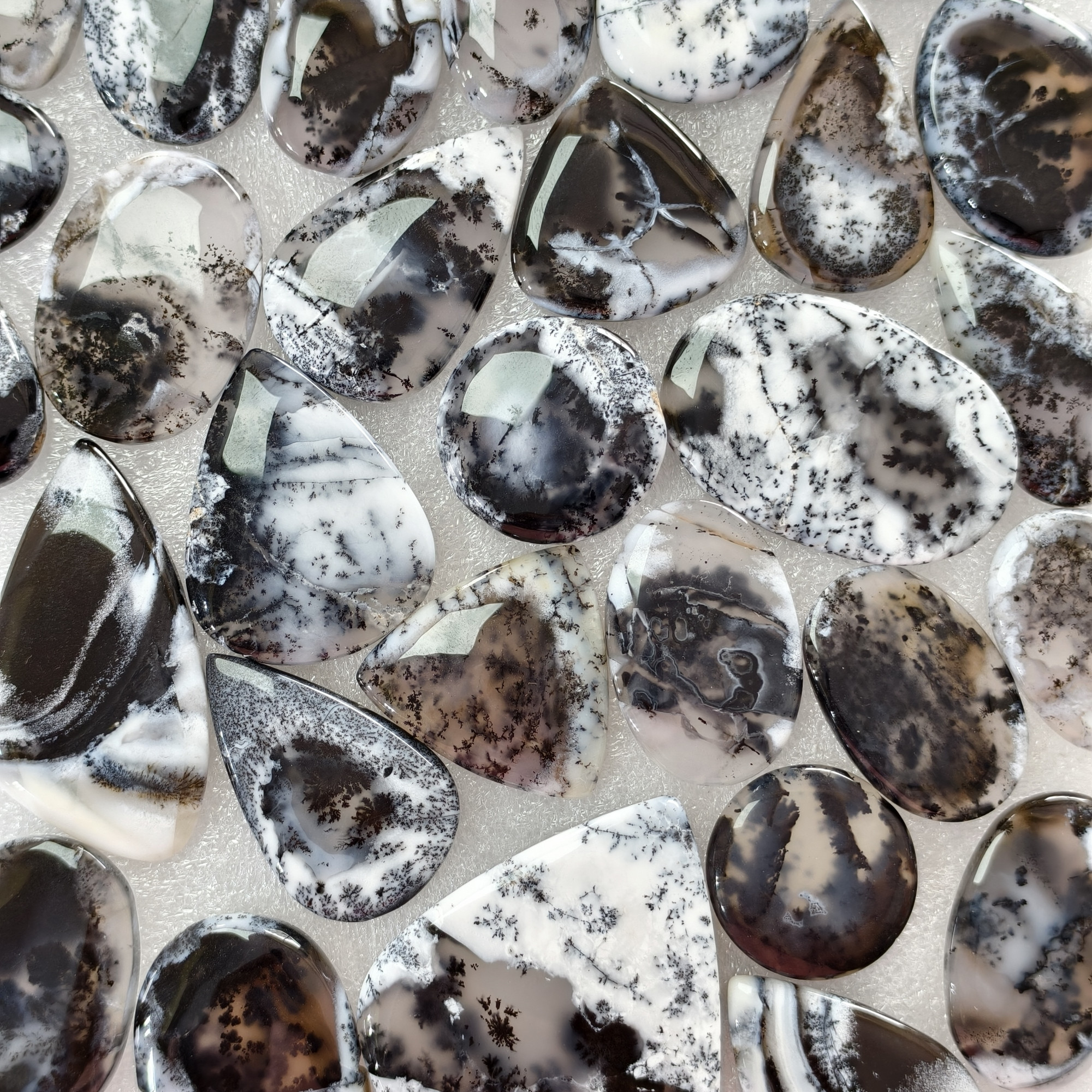 Natural Dendrite Agate Cabochon Stones Wholesale Bulk Loose Gemstones for Jewelry Making 22x22x3mm 50x26x3mm 31 Cts Avg