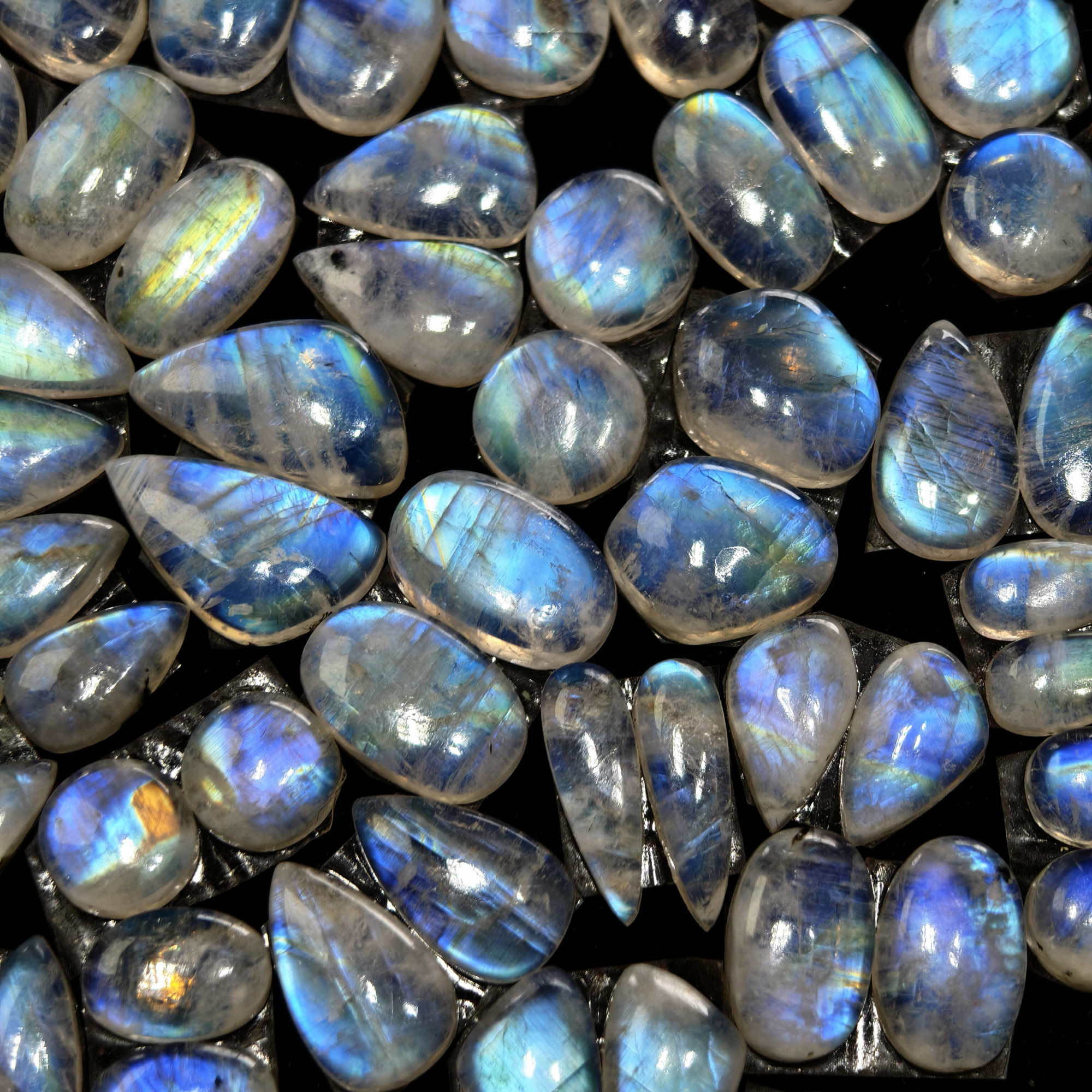Natural Blue Fire Moonstone Matching Gemston Earing Pair 6Cts 8x8x3mm 16x9x3mm