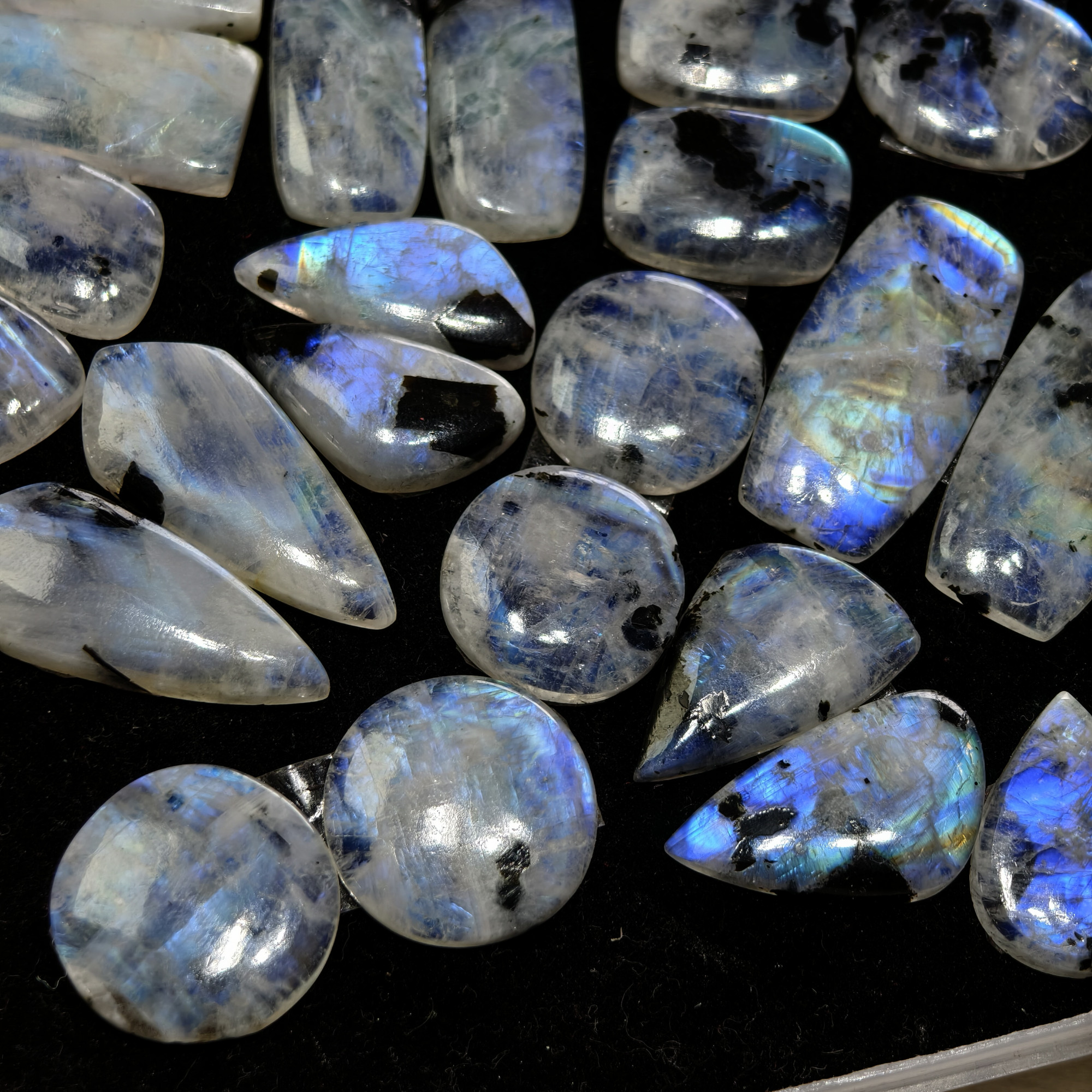 Rainbow Moonstone Matching Gemstones Mtaching Earring pair 20x14x3mm 35x12x3mm 26ct